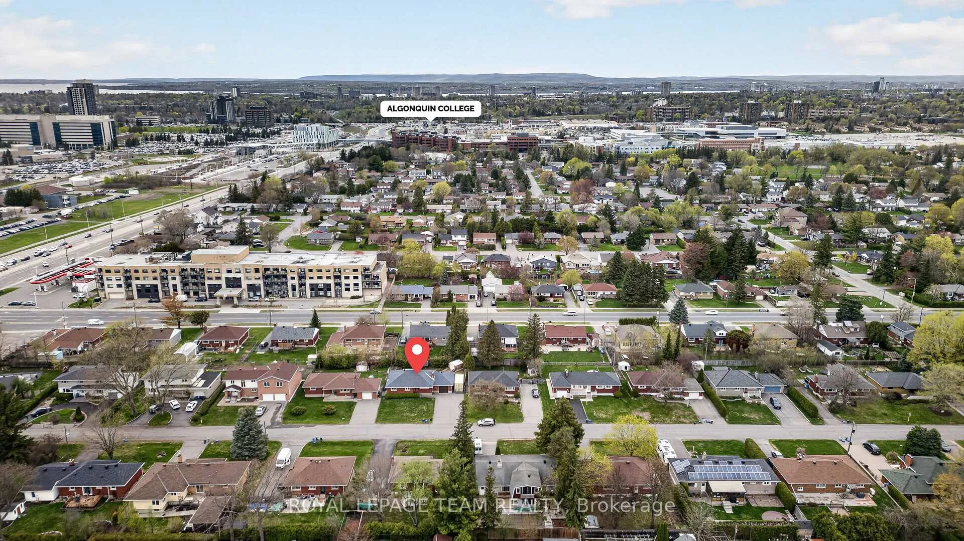 Photo 50 of 15 Donna Street, Ottawa, Meadowlands/Crestview — HOMEH