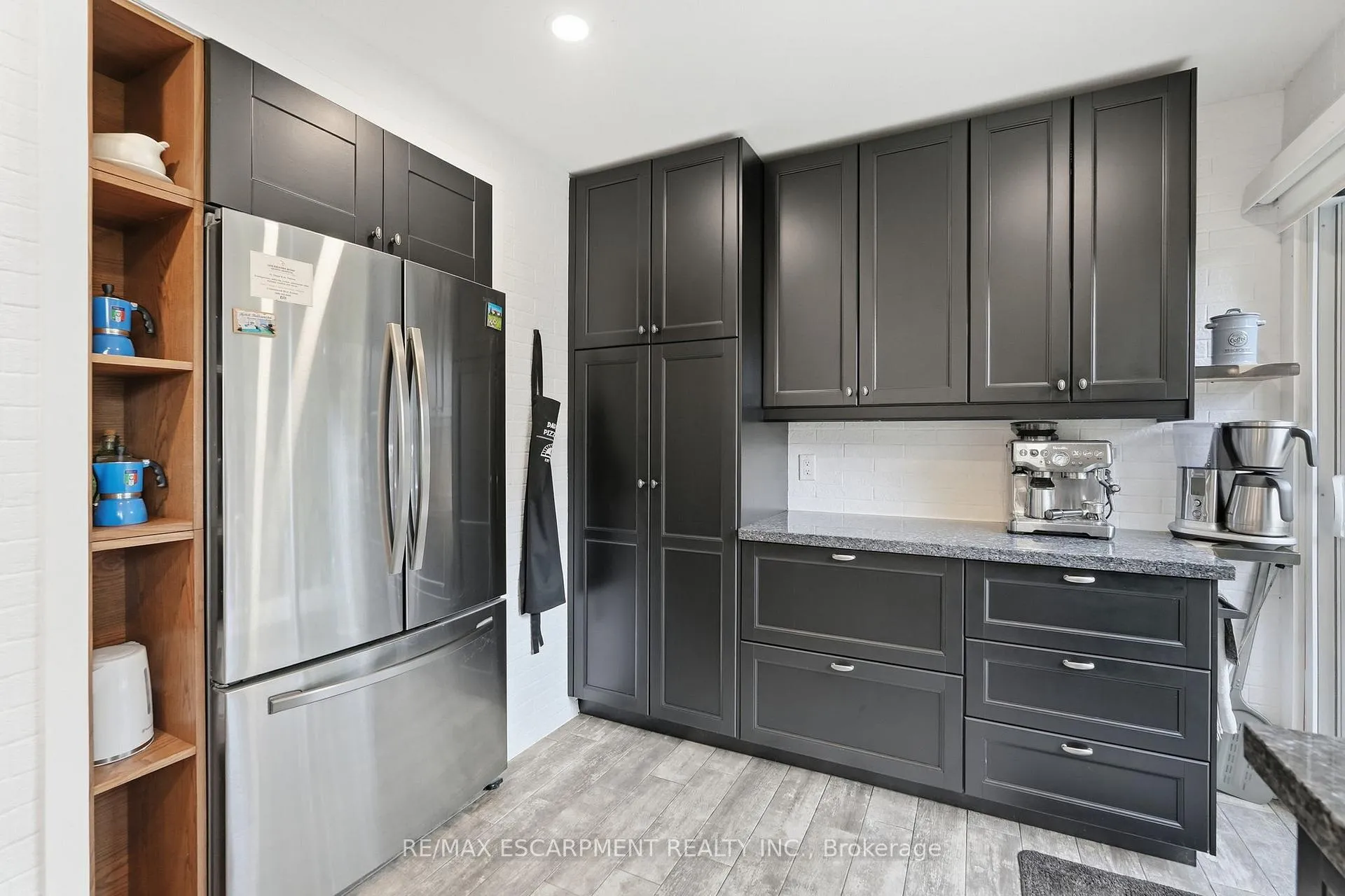 Photo 15 of 577 Harvest Road, Hamilton, Greensville — HOMEH