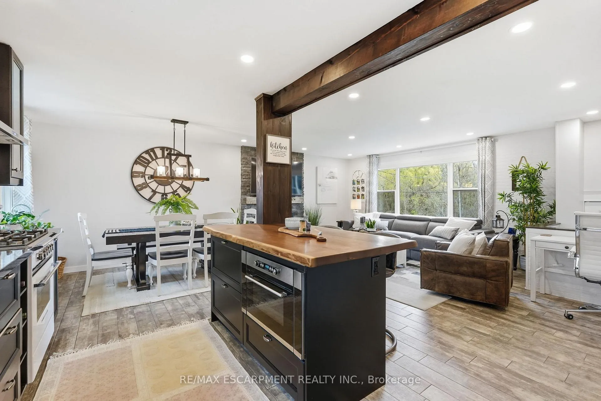Photo 16 of 577 Harvest Road, Hamilton, Greensville — HOMEH