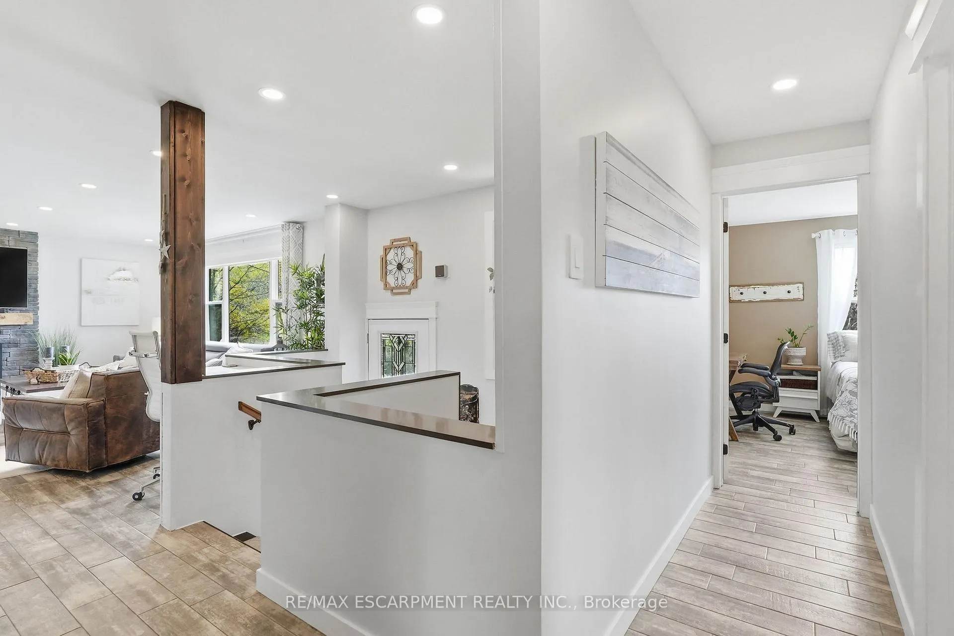 Photo 17 of 577 Harvest Road, Hamilton, Greensville — HOMEH