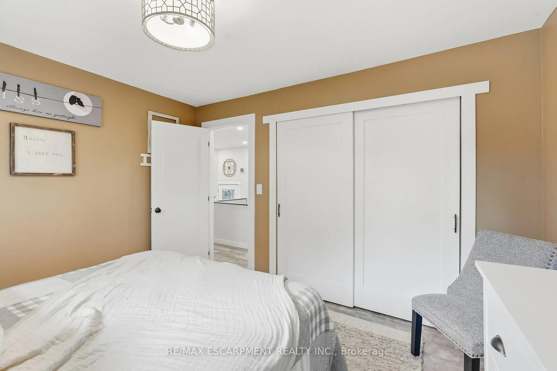 Photo 22 of 577 Harvest Road, Hamilton, Greensville — HOMEH