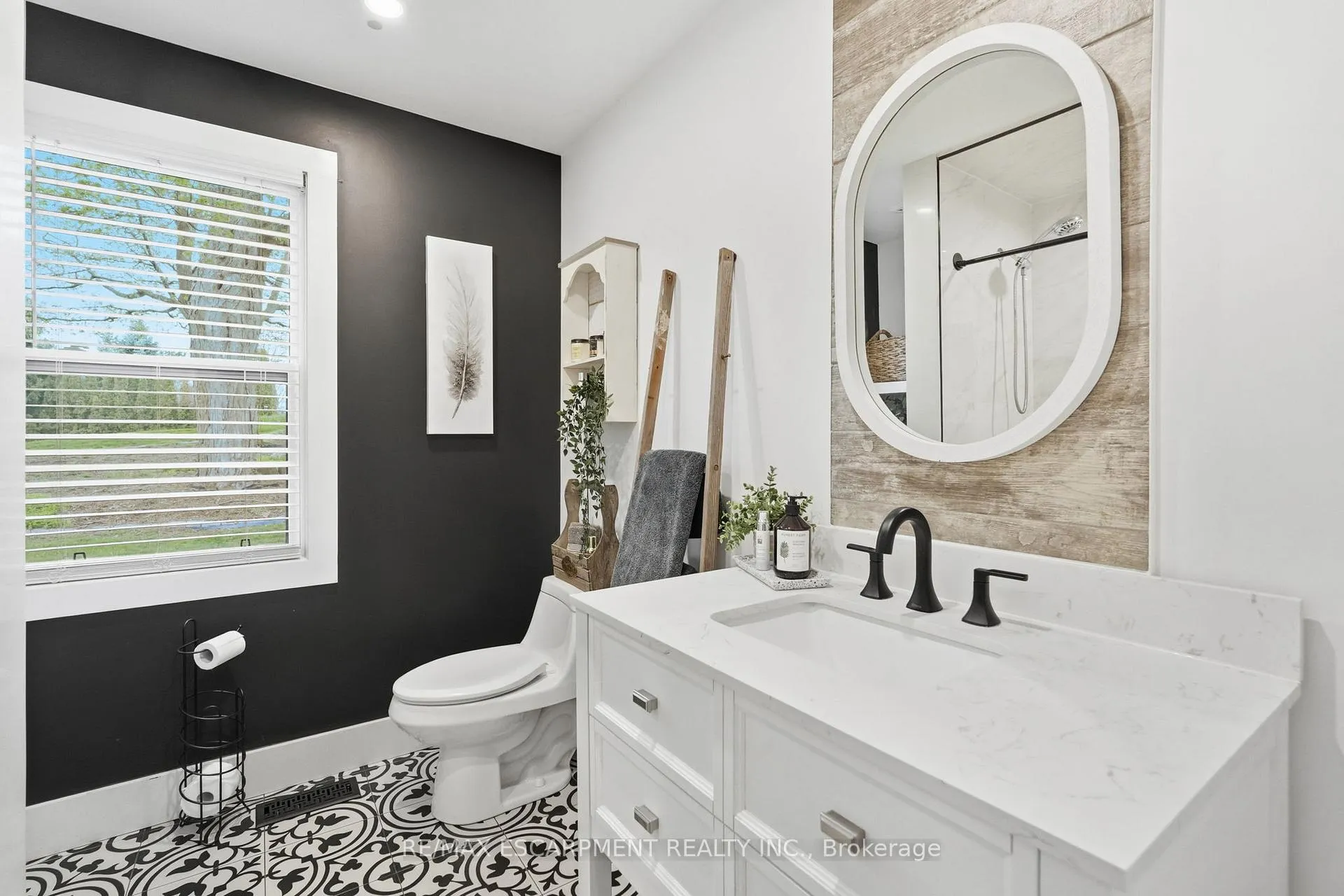 Photo 23 of 577 Harvest Road, Hamilton, Greensville — HOMEH