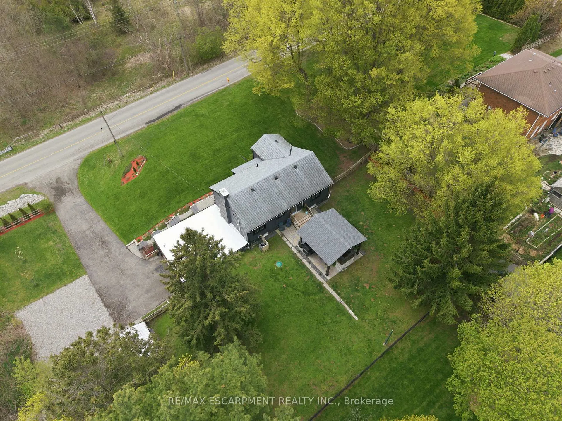 Photo 44 of 577 Harvest Road, Hamilton, Greensville — HOMEH
