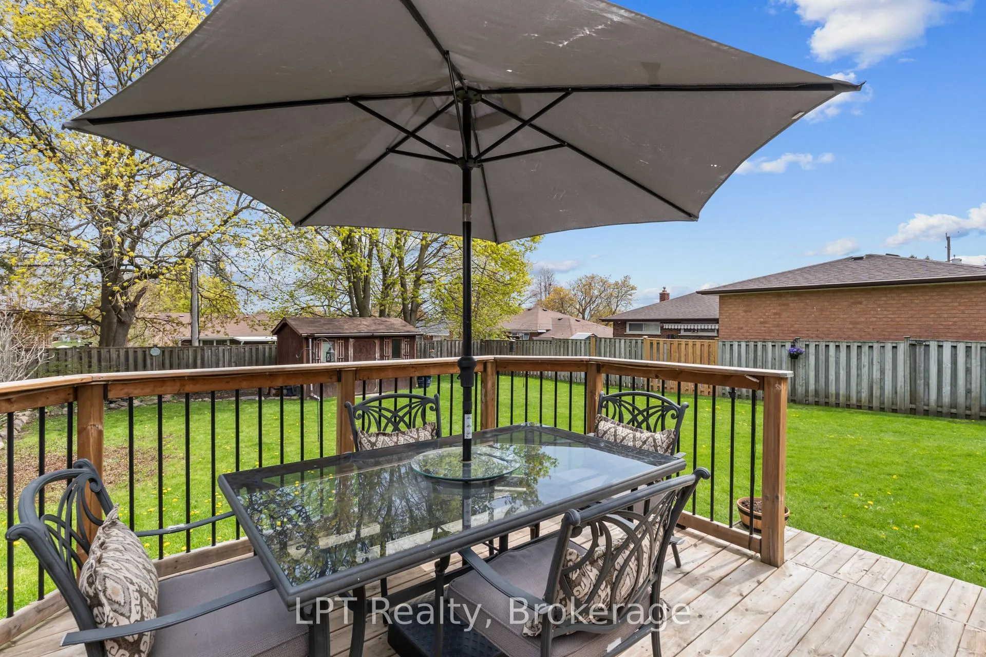 Photo 41 of 519 Rosmere Street, Oshawa, McLaughlin — HOMEH