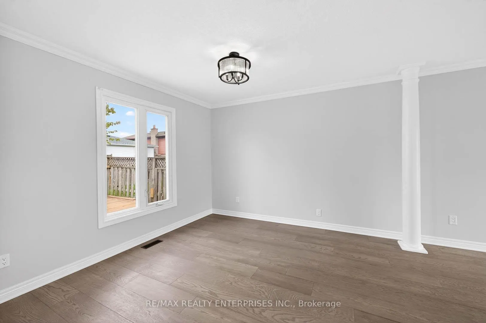 Photo 6 of 46 Robson Crescent, Hamilton, Randall — HOMEH