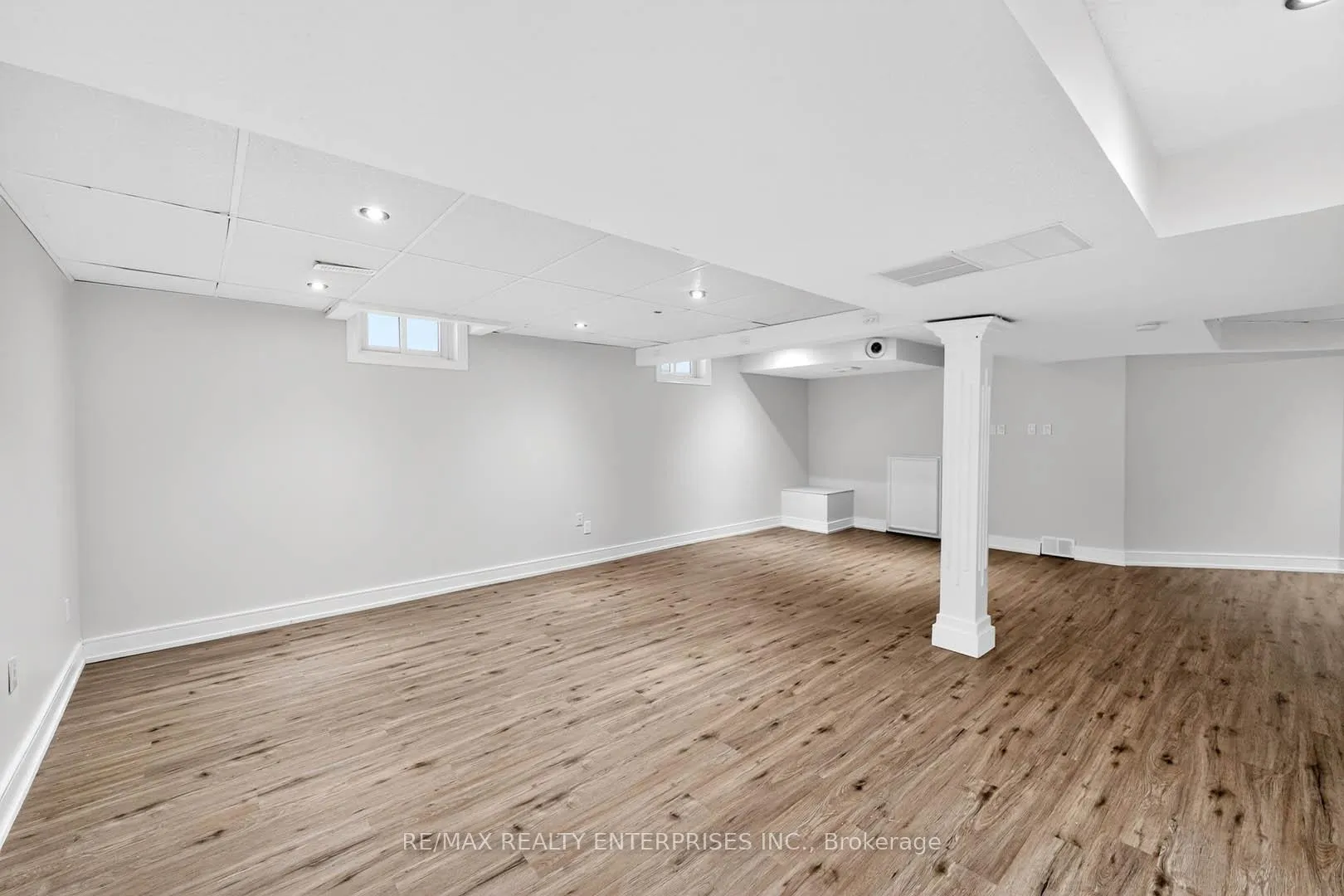 Photo 17 of 46 Robson Crescent, Hamilton, Randall — HOMEH