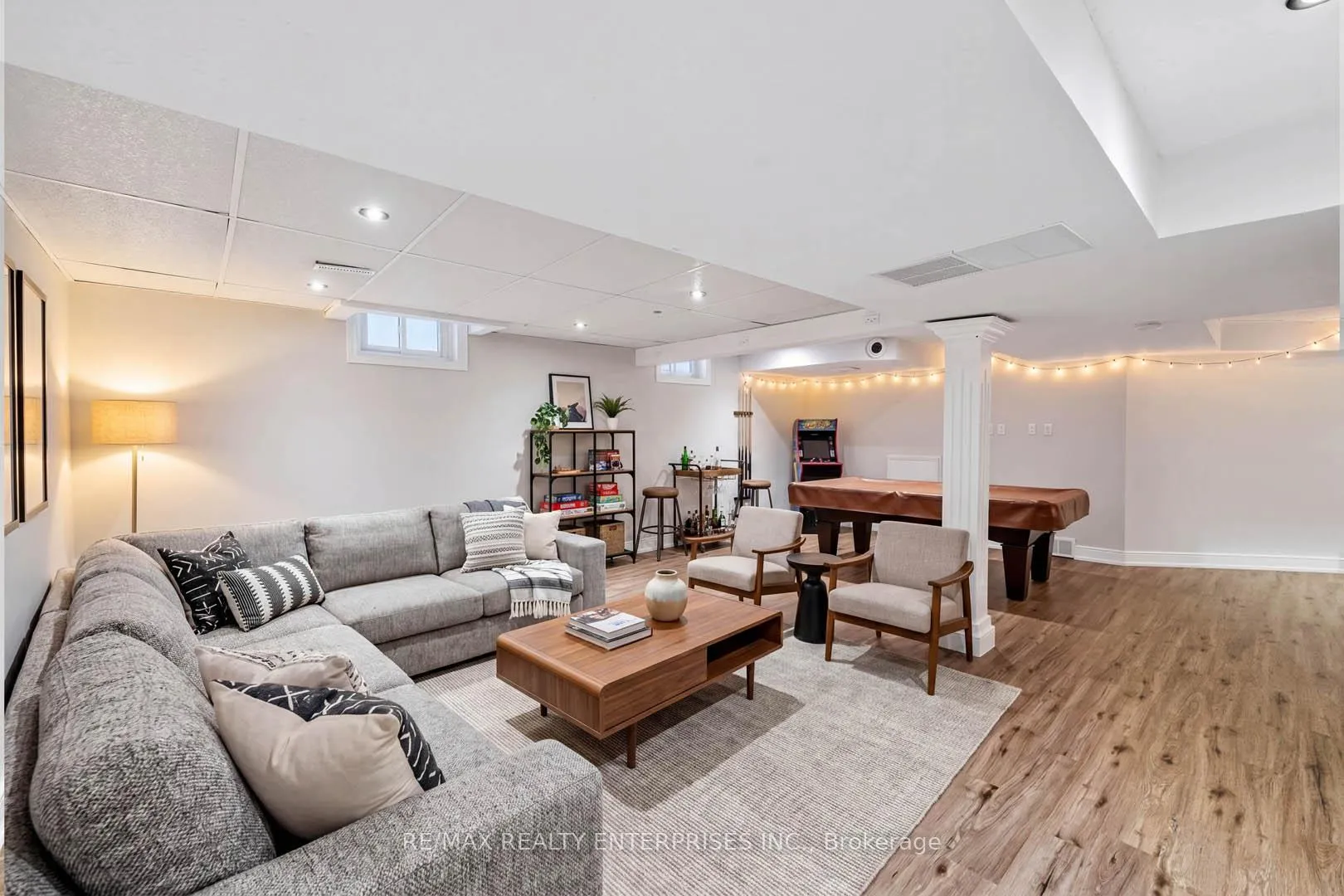 Photo 18 of 46 Robson Crescent, Hamilton, Randall — HOMEH