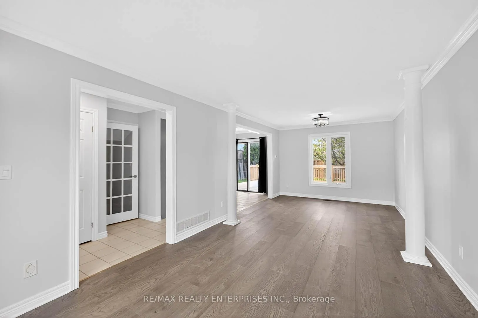 Photo 22 of 46 Robson Crescent, Hamilton, Randall — HOMEH