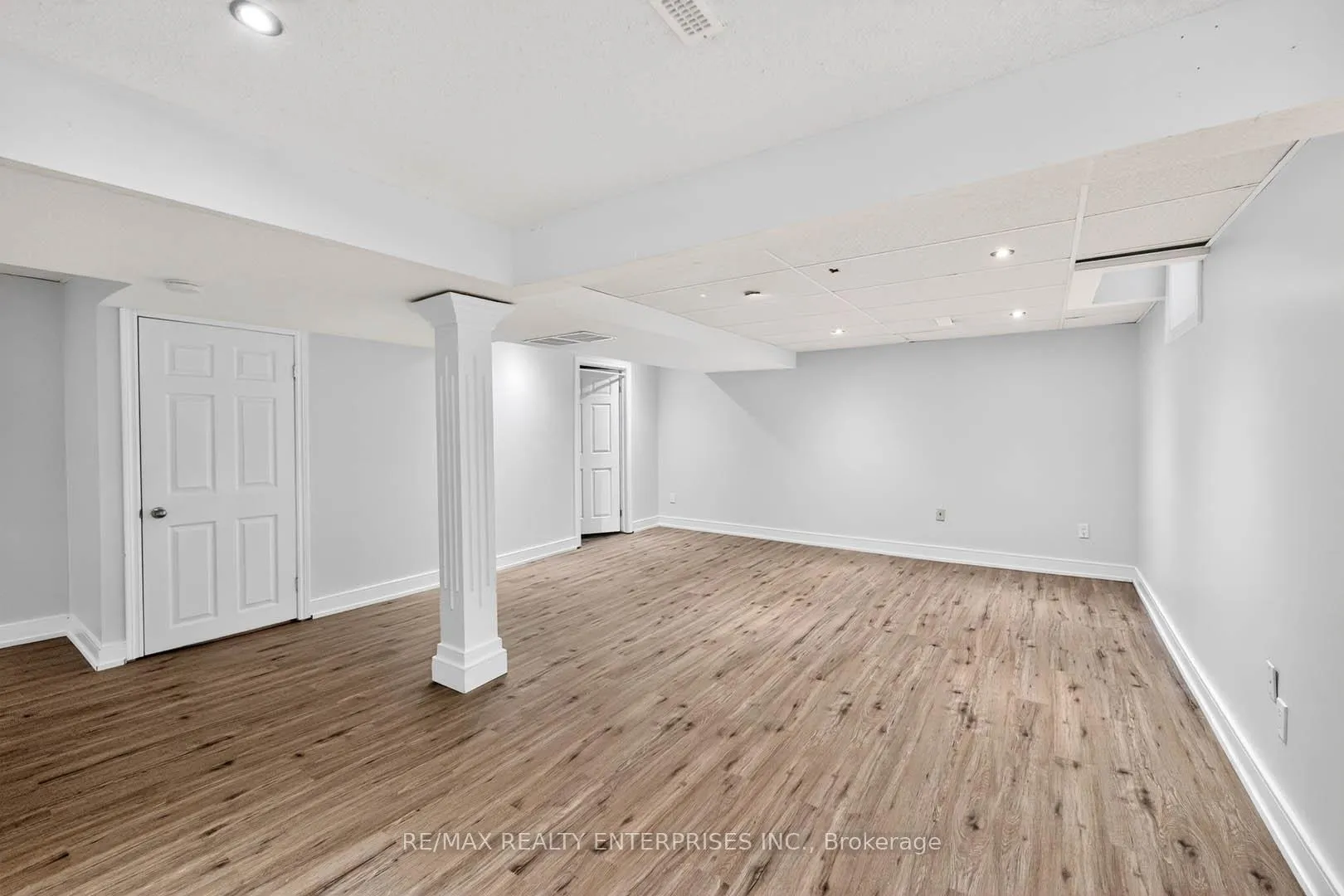 Photo 31 of 46 Robson Crescent, Hamilton, Randall — HOMEH