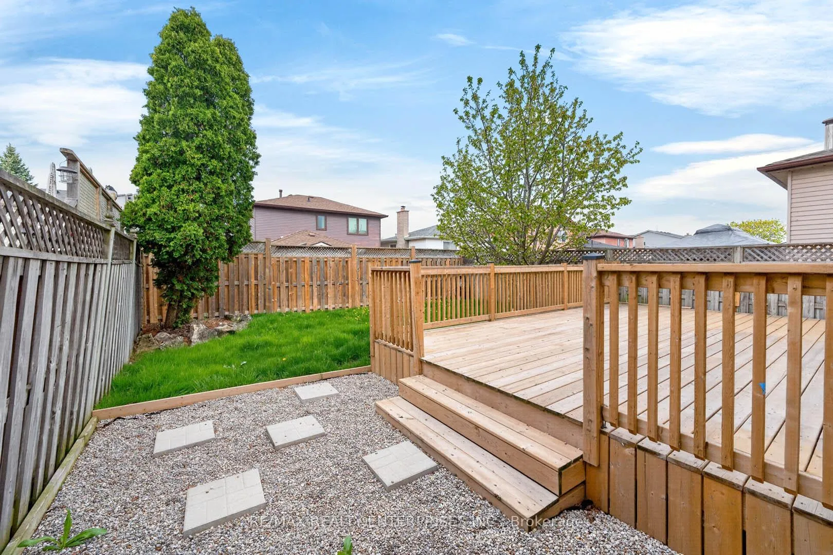 Photo 39 of 46 Robson Crescent, Hamilton, Randall — HOMEH