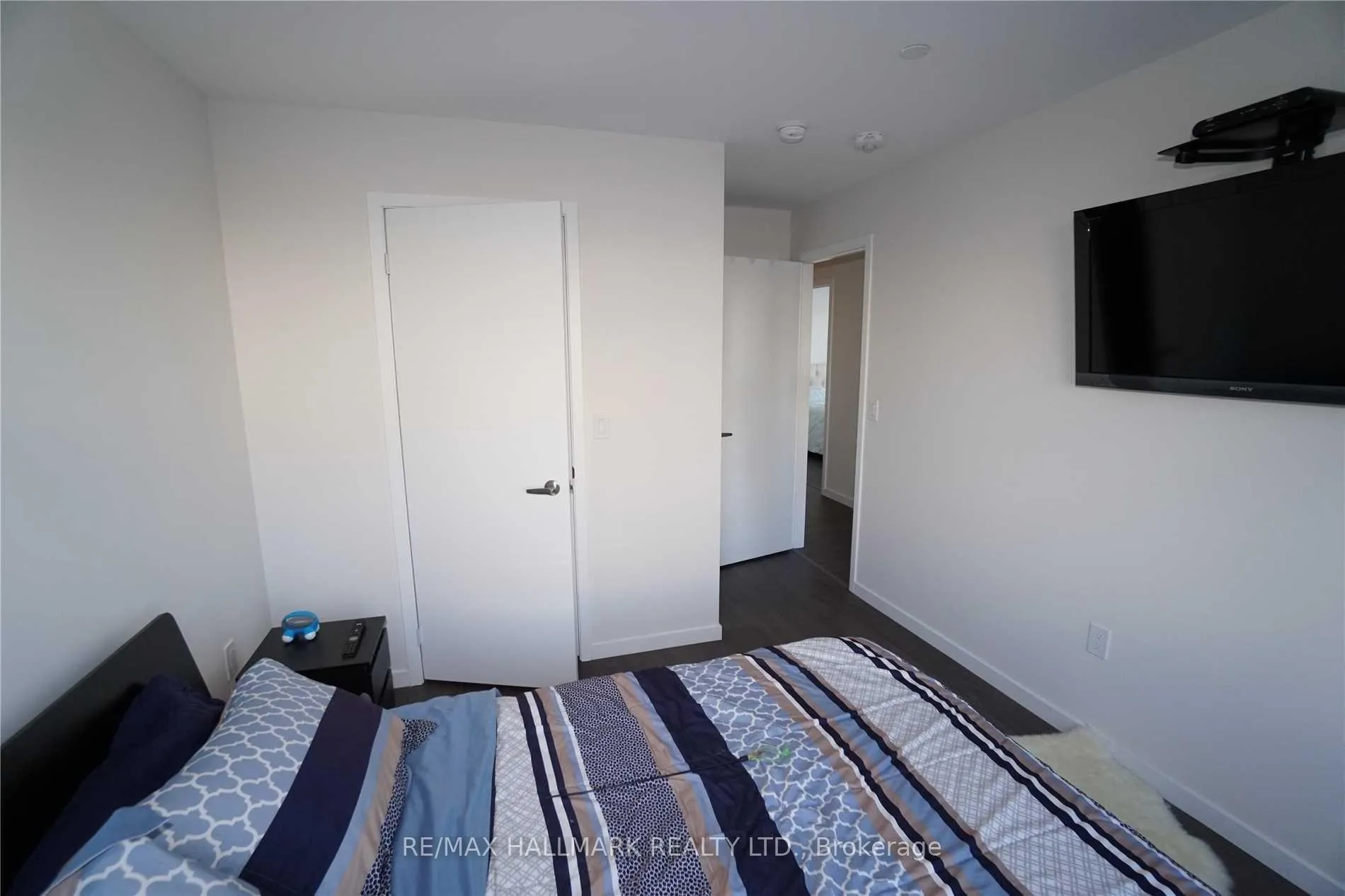 Photo 10 of Unit 78, 400 Alex Gardner Circle, Aurora, Aurora Heights — HOMEH