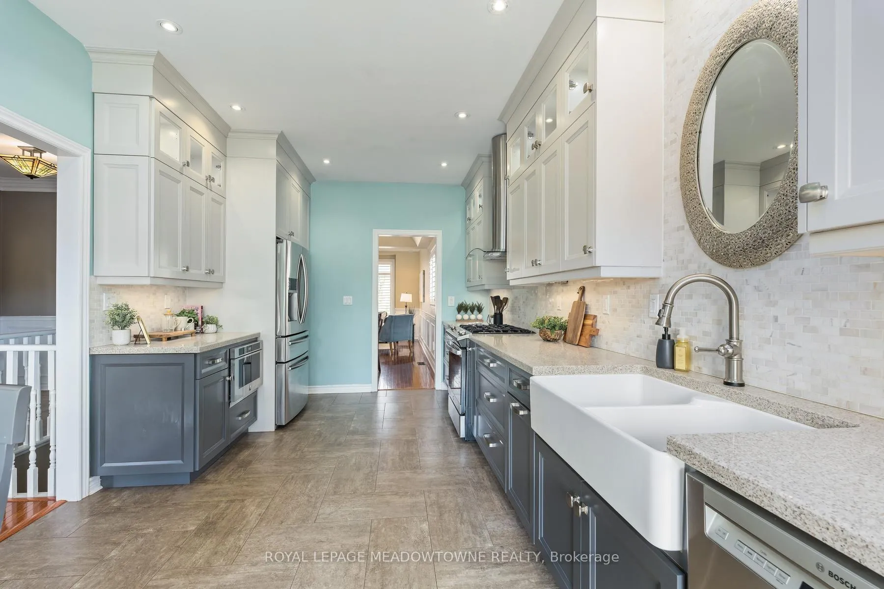 Photo 6 of 22 Berton Boulevard, Halton Hills, Georgetown — HOMEH
