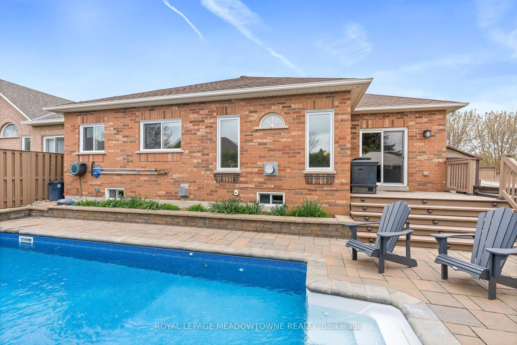 Photo 40 of 22 Berton Boulevard, Halton Hills, Georgetown — HOMEH