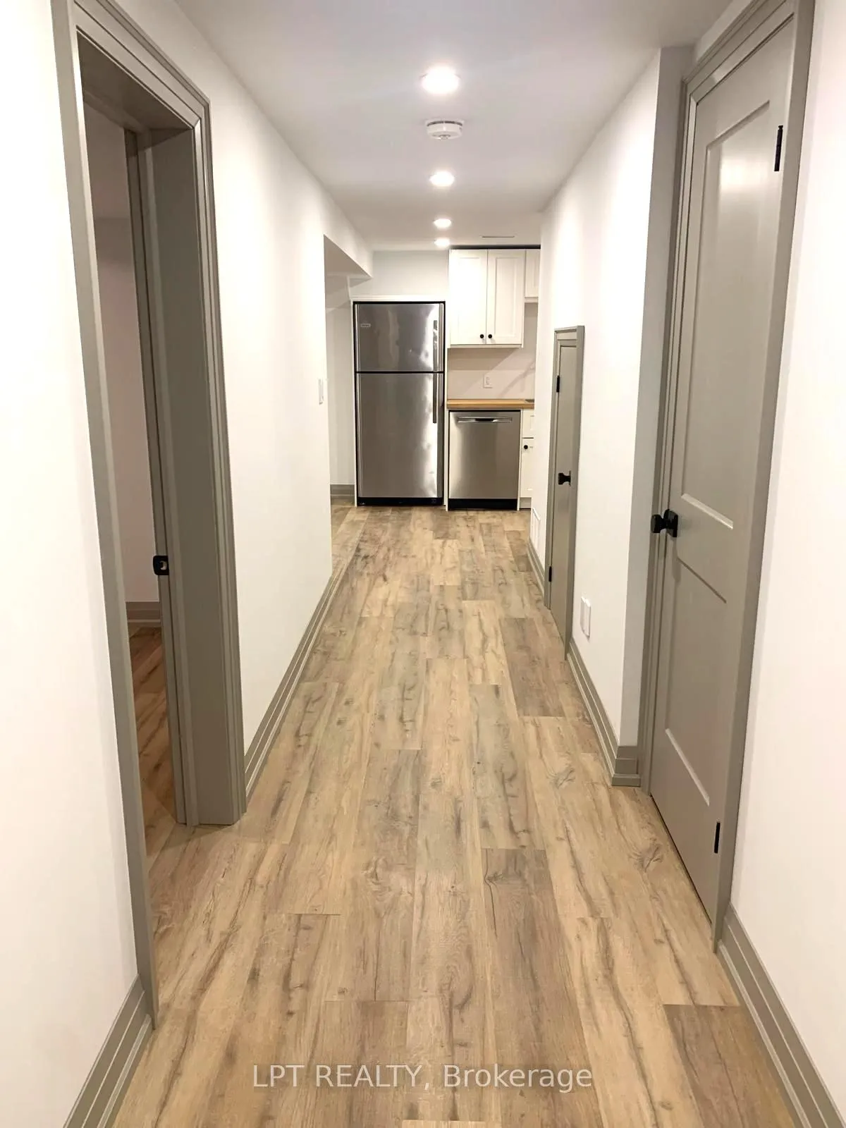 Photo 2 of 51 Enfield Avenue, Etobicoke, Alderwood — HOMEH