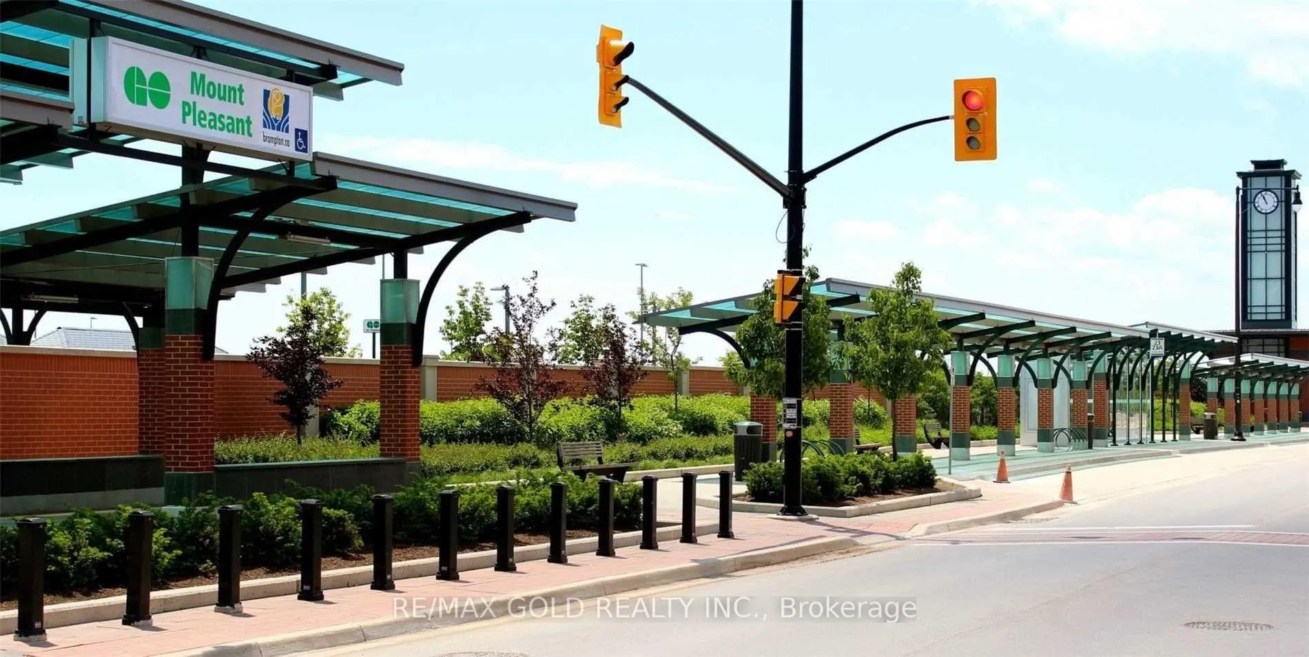 Photo 15 of 19 Portsdown Road, Brampton, Northwest Brampton — HOMEH