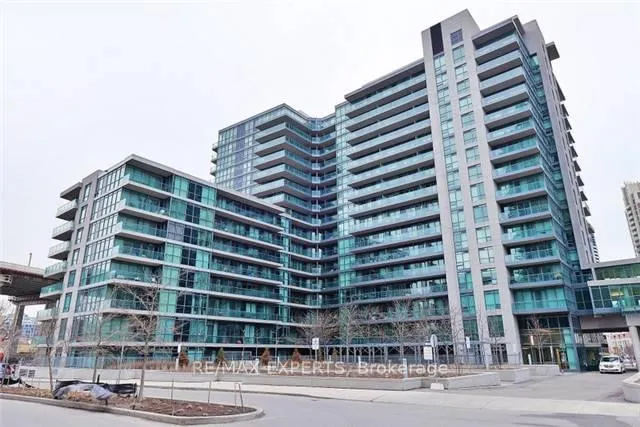 Front of Unit 1656, 209 Fort York Boulevard