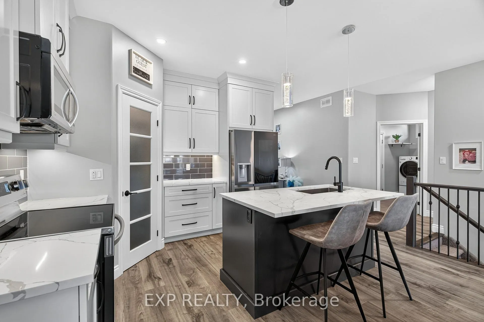 Photo 12 of 7 Mavety Court, Belleville, Thurlow Ward — HOMEH