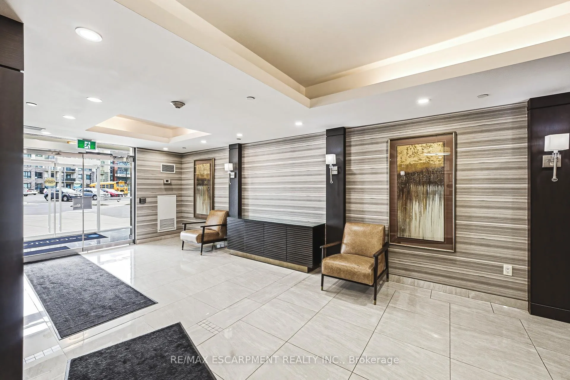Photo 18 of Unit 134, 125 Shoreview Place, Hamilton, Lakeshore — HOMEH
