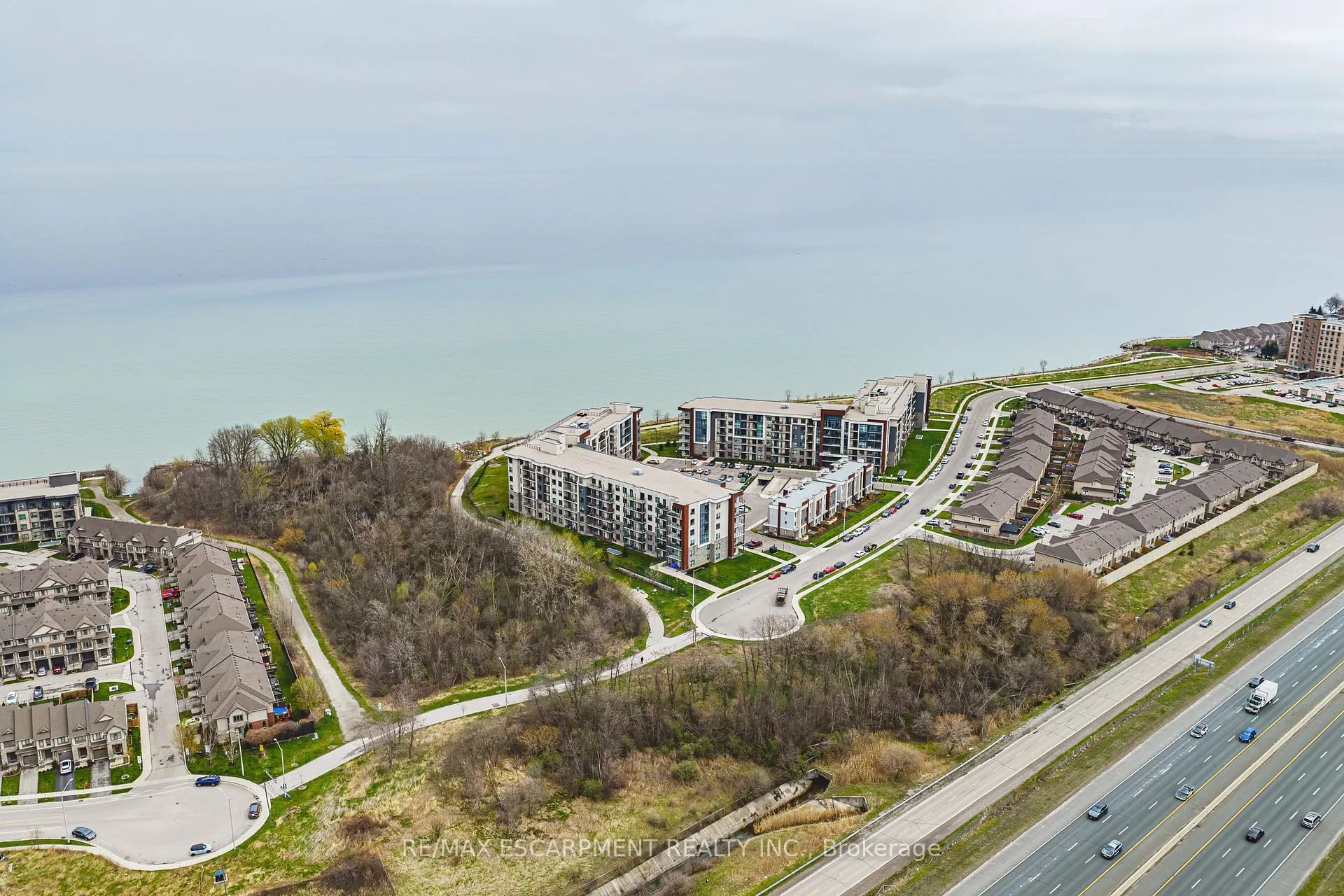 Photo 21 of Unit 134, 125 Shoreview Place, Hamilton, Lakeshore — HOMEH