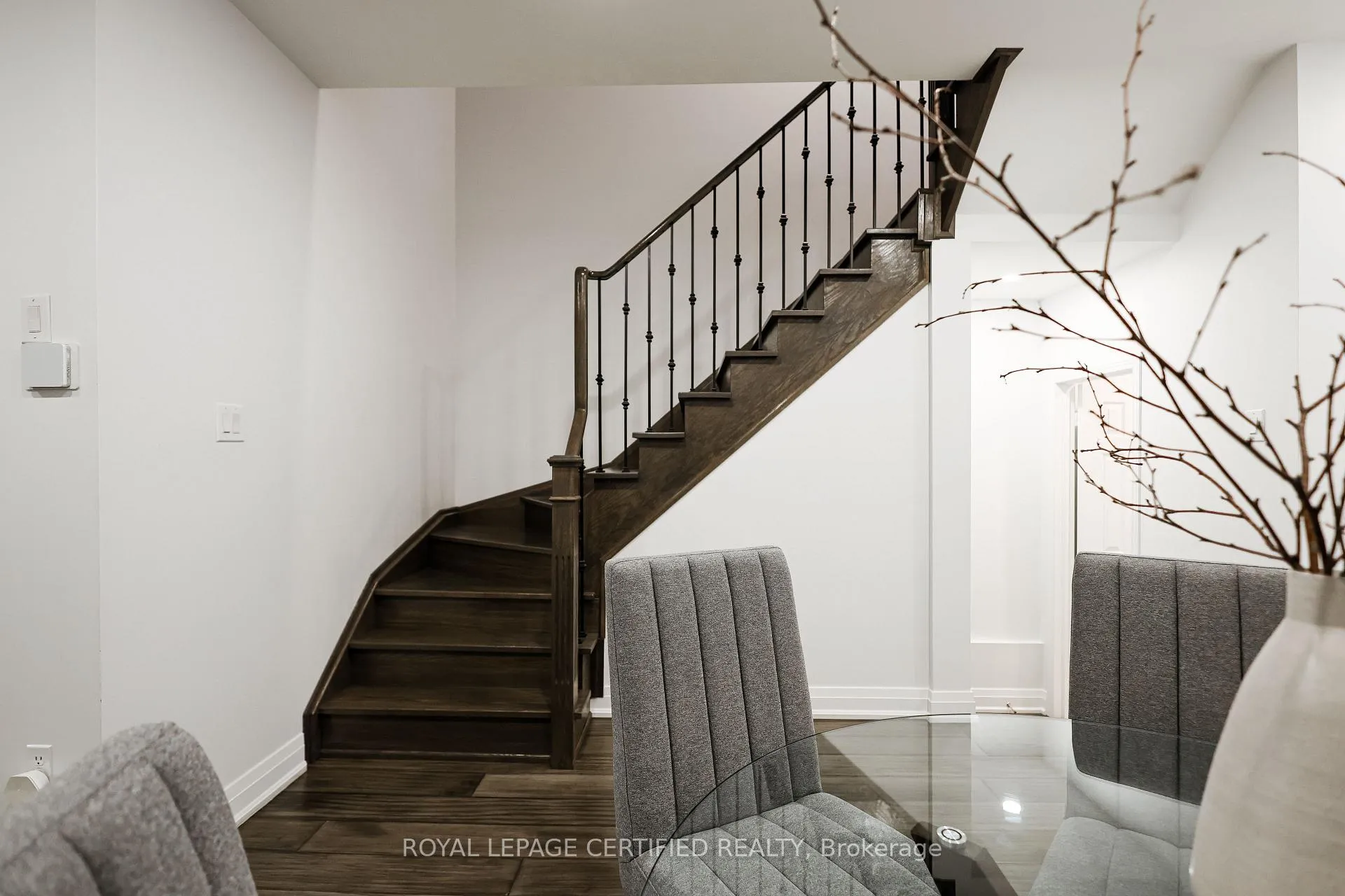 Photo 23 of 28 Kilrea Way, Brampton, Credit Valley — HOMEH
