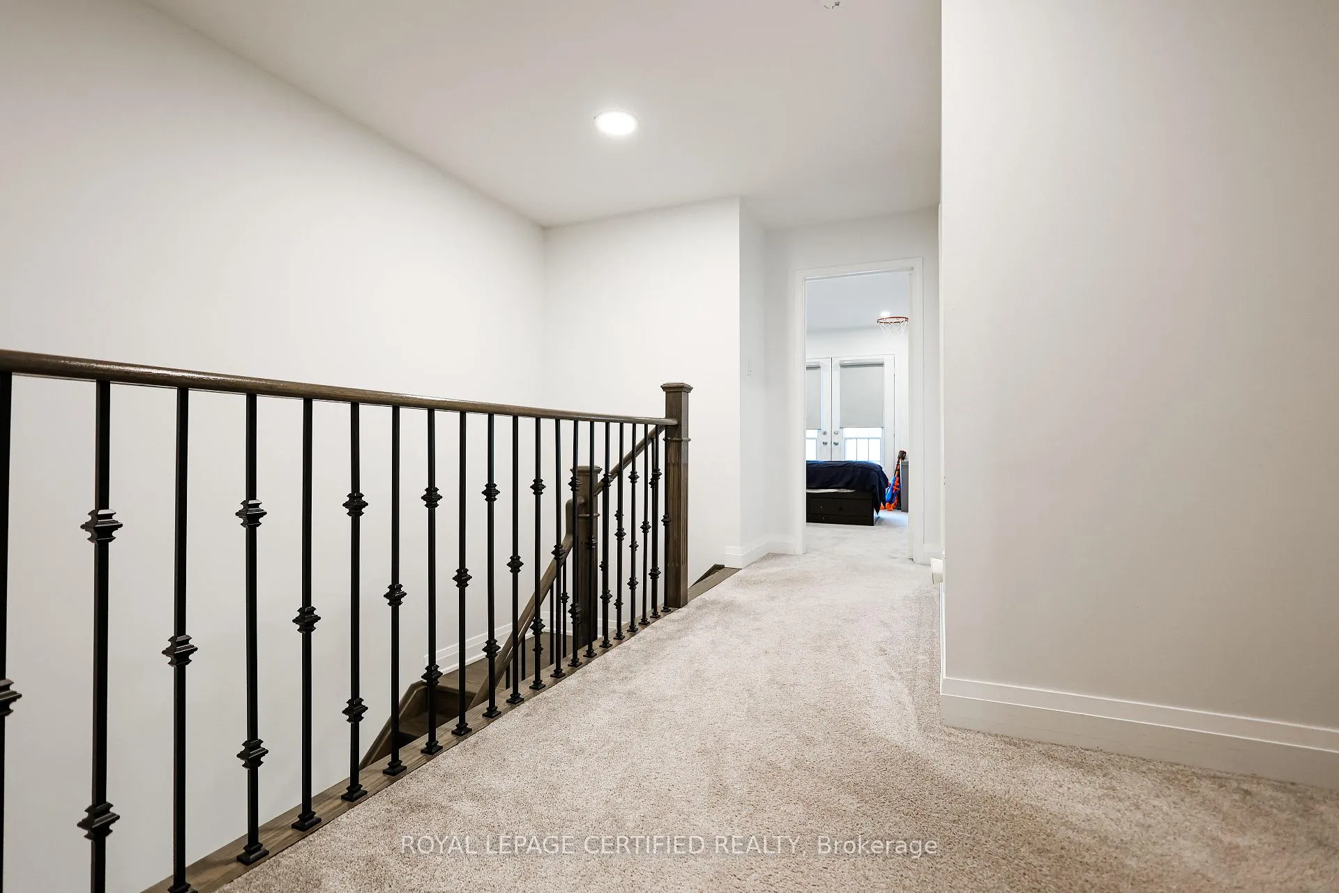 Photo 33 of 28 Kilrea Way, Brampton, Credit Valley — HOMEH