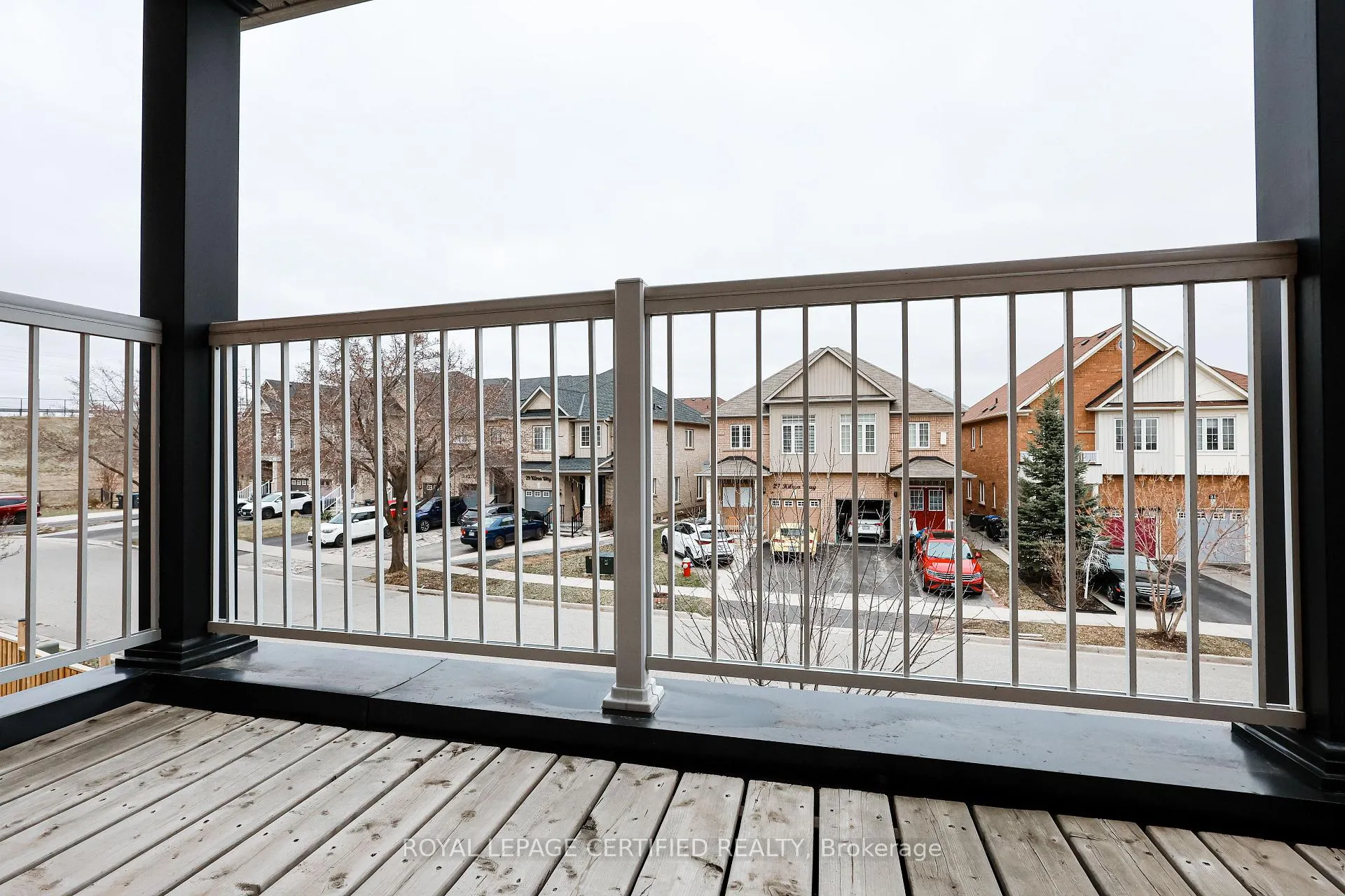 Photo 36 of 28 Kilrea Way, Brampton, Credit Valley — HOMEH