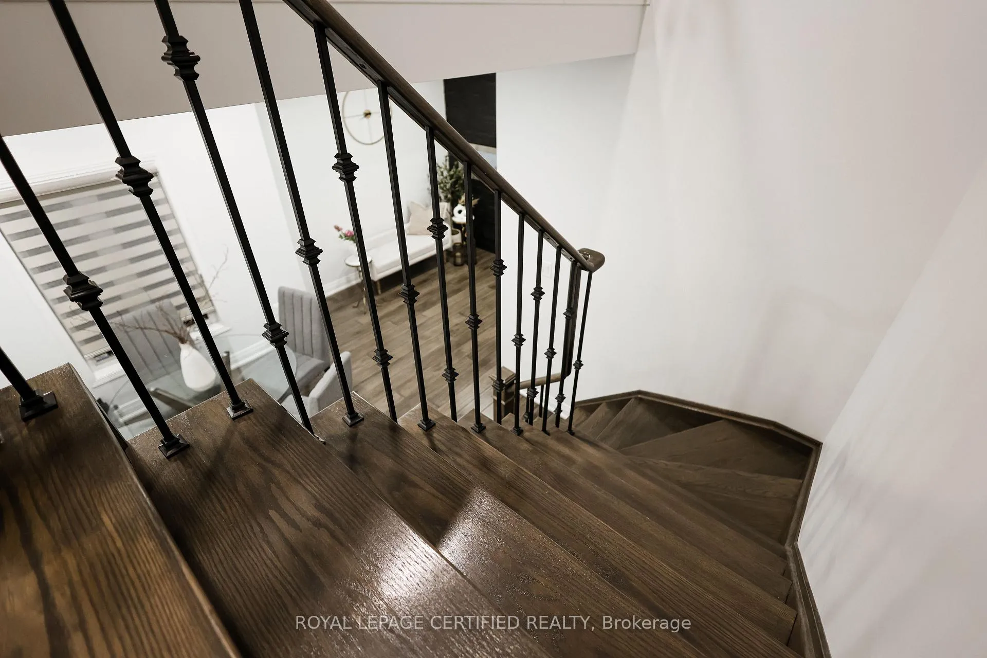 Photo 41 of 28 Kilrea Way, Brampton, Credit Valley — HOMEH