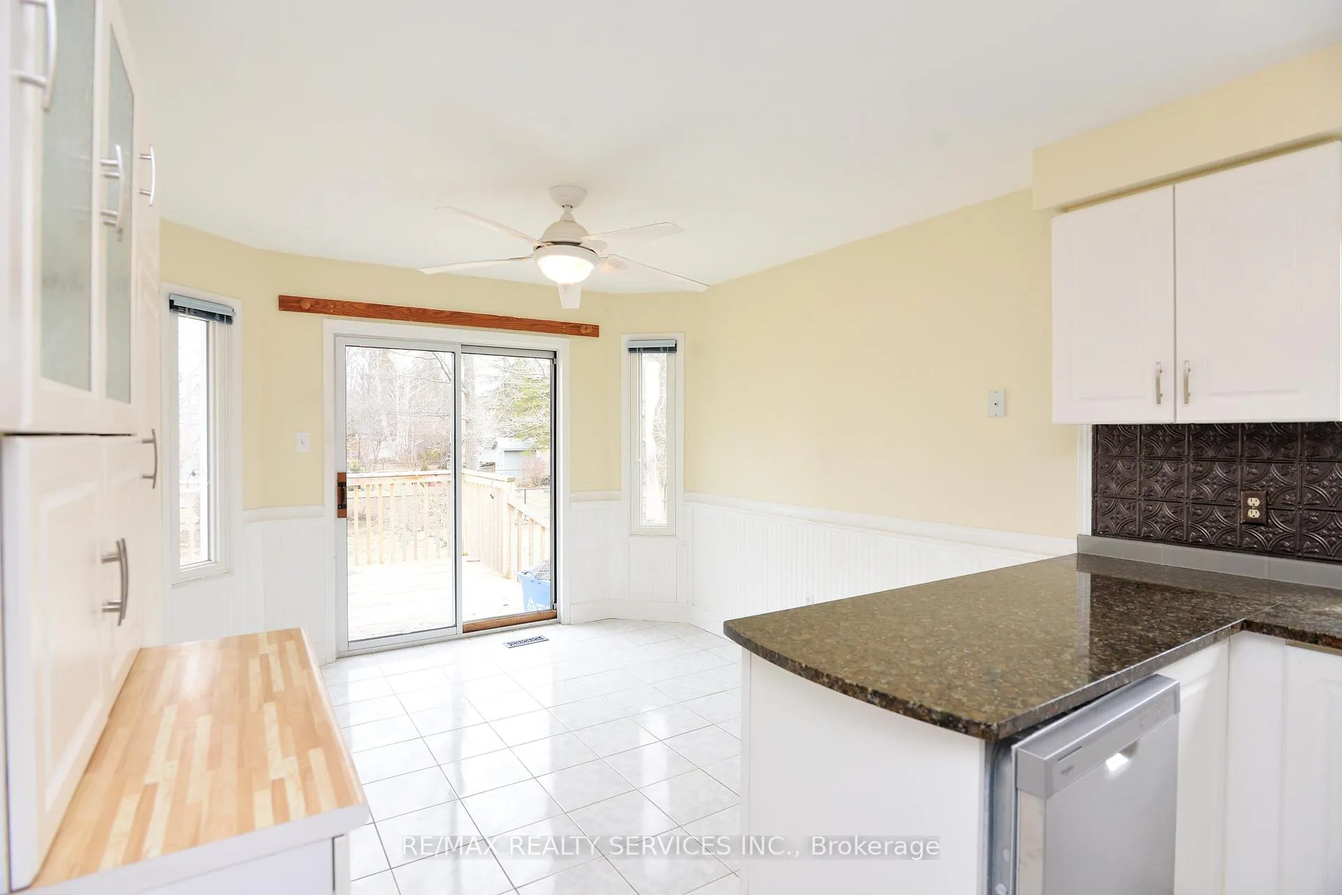 Photo 13 of 7 Bush Crescent, Wasaga Beach — HOMEH