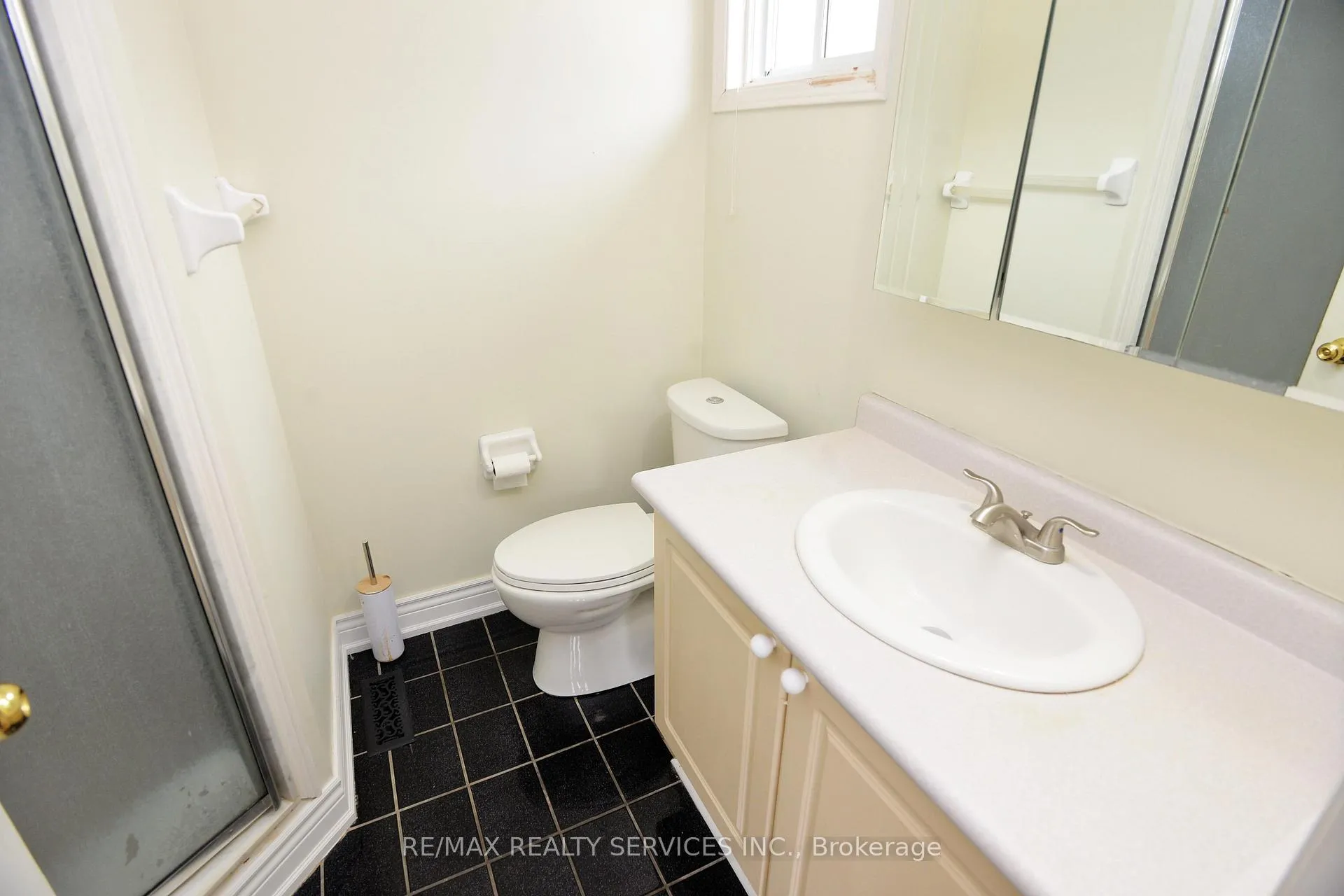 Photo 22 of 7 Bush Crescent, Wasaga Beach — HOMEH