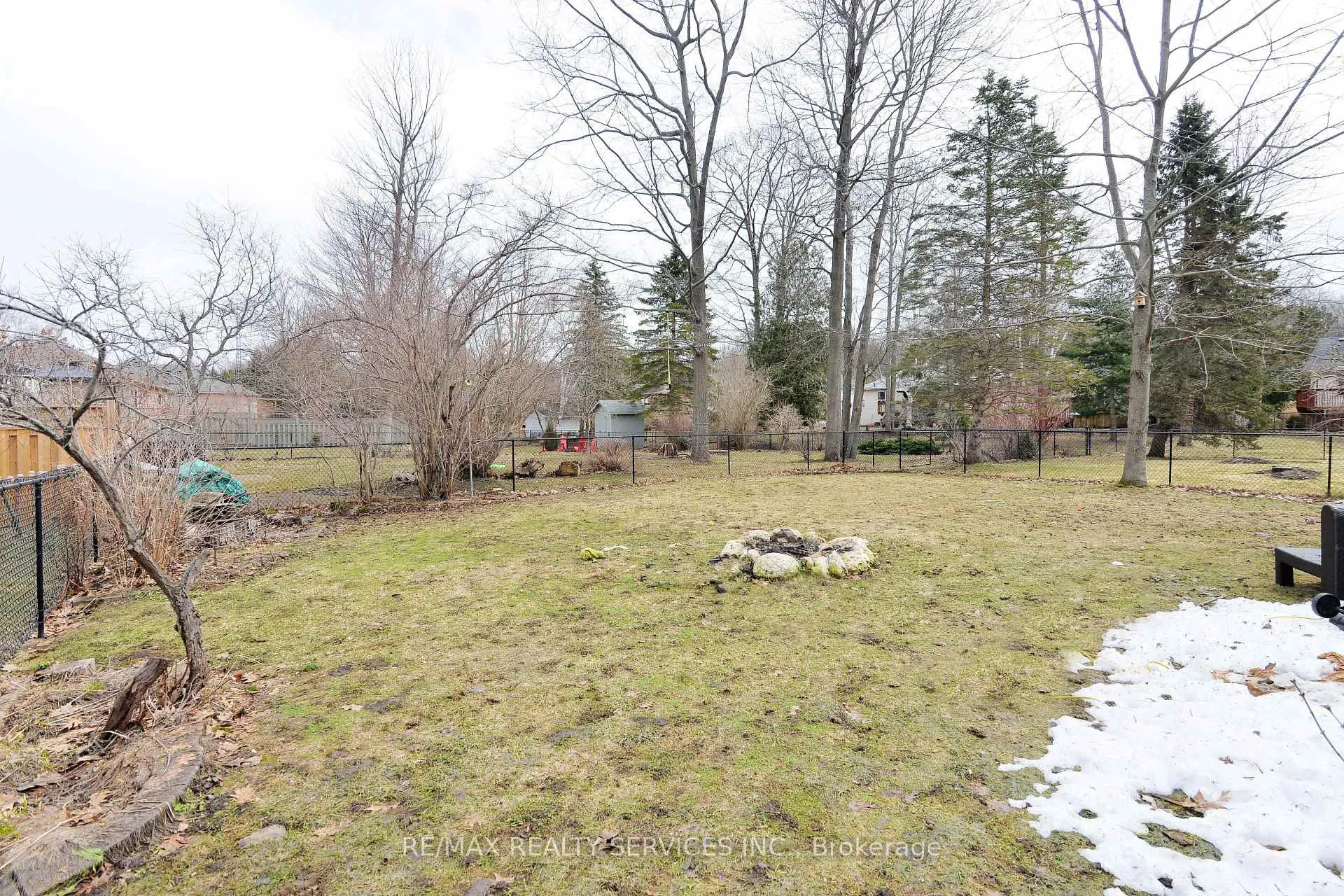 Photo 37 of 7 Bush Crescent, Wasaga Beach — HOMEH