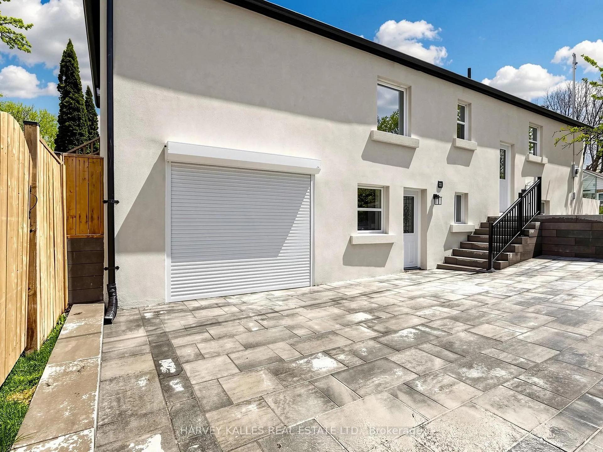 Photo 47 of 982 Cosburn Avenue, Toronto, Woodbine-Lumsden — HOMEH