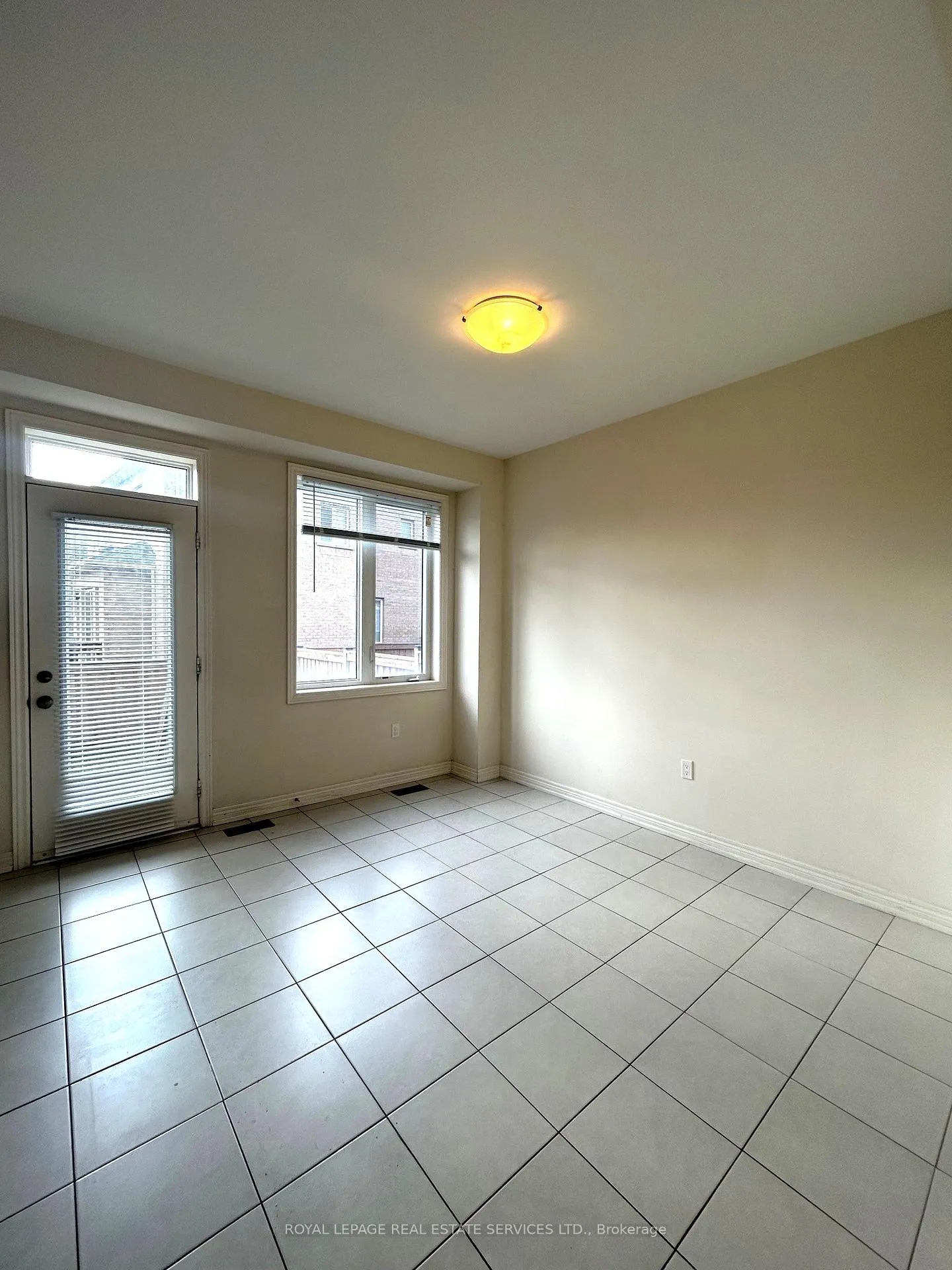 Photo 12 of 3068 Eight Line, Oakville, Joshua Meadows — HOMEH