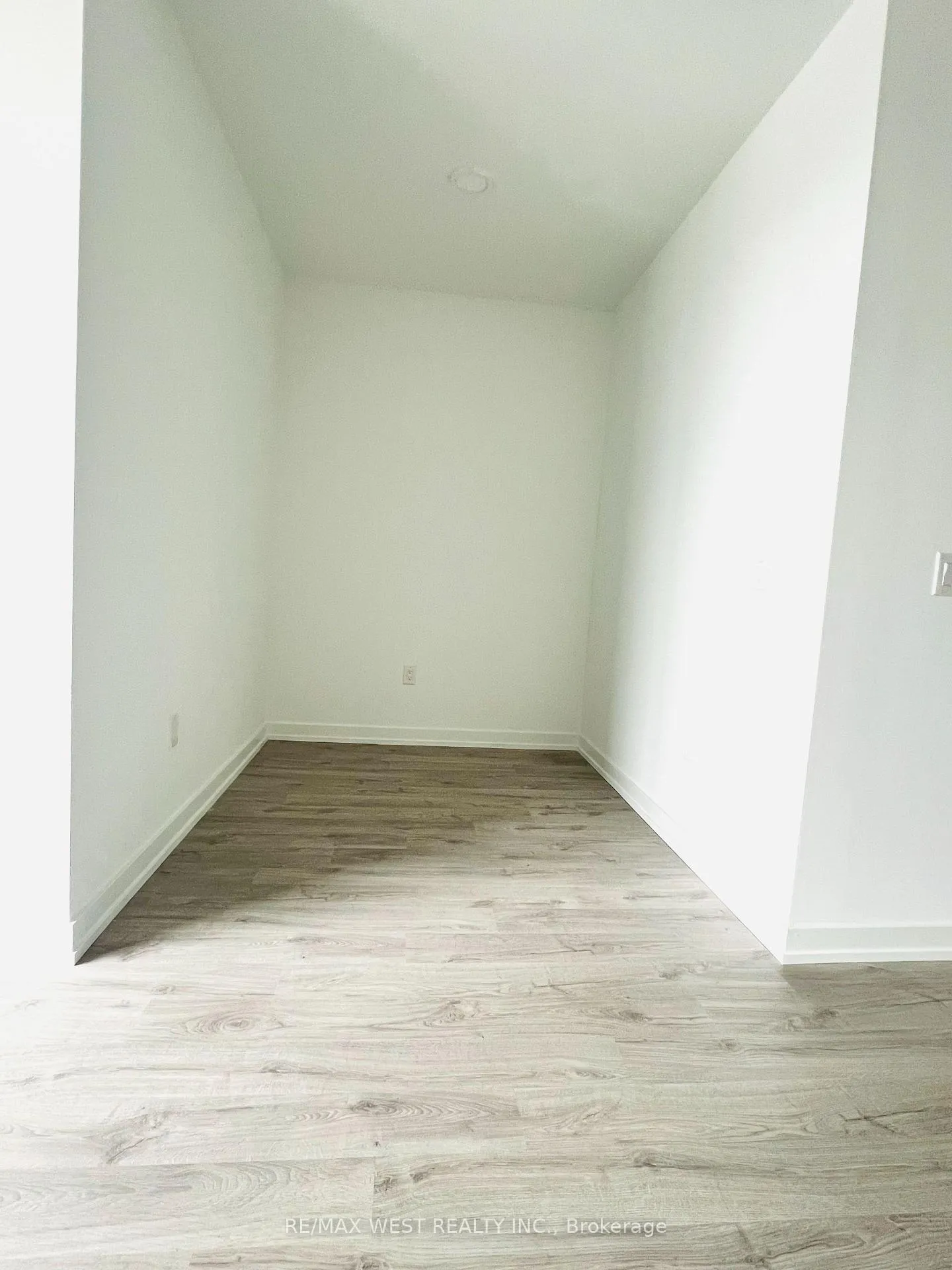 Photo 8 of Unit 705A, 9763 Markham Road, Markham, Greensborough — HOMEH