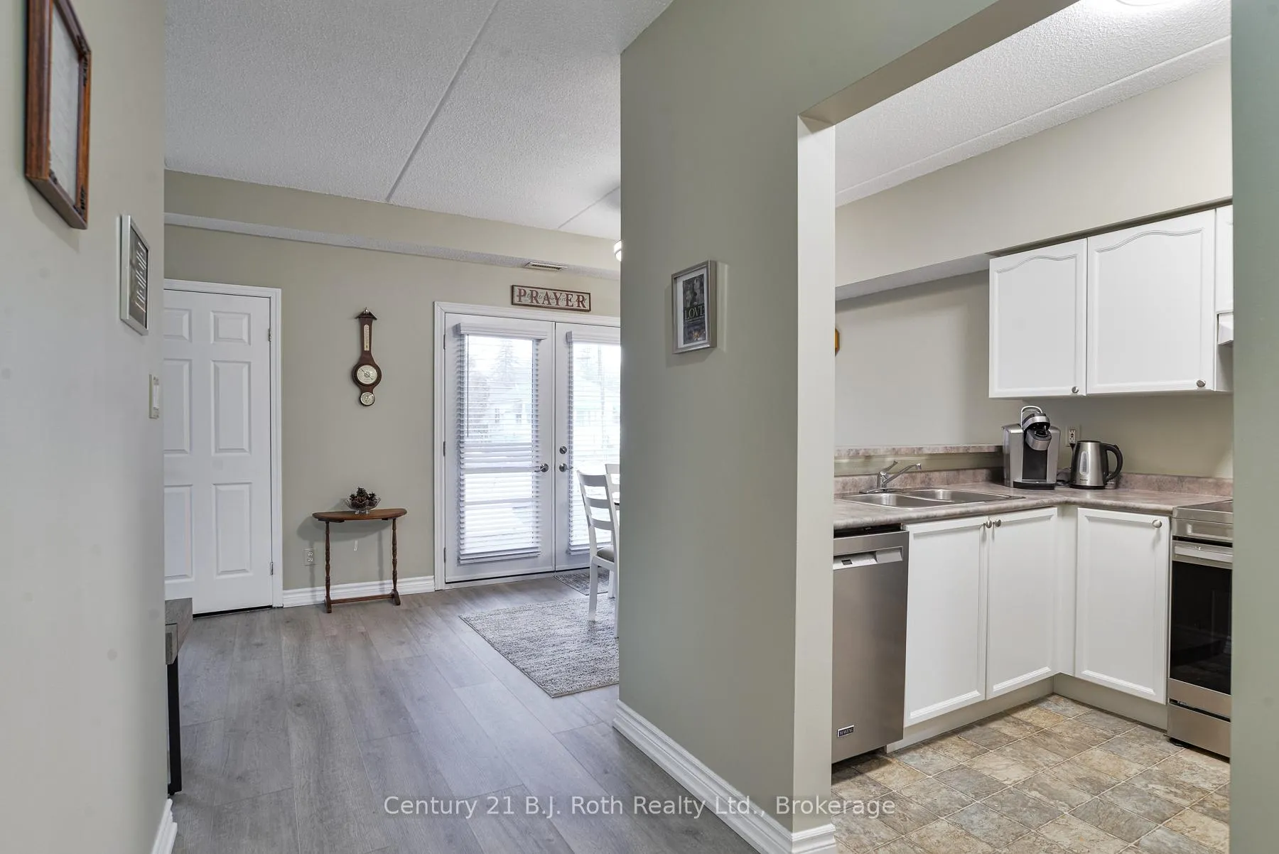 Photo 5 of Unit 101, 125 Bond Street, Orillia — HOMEH