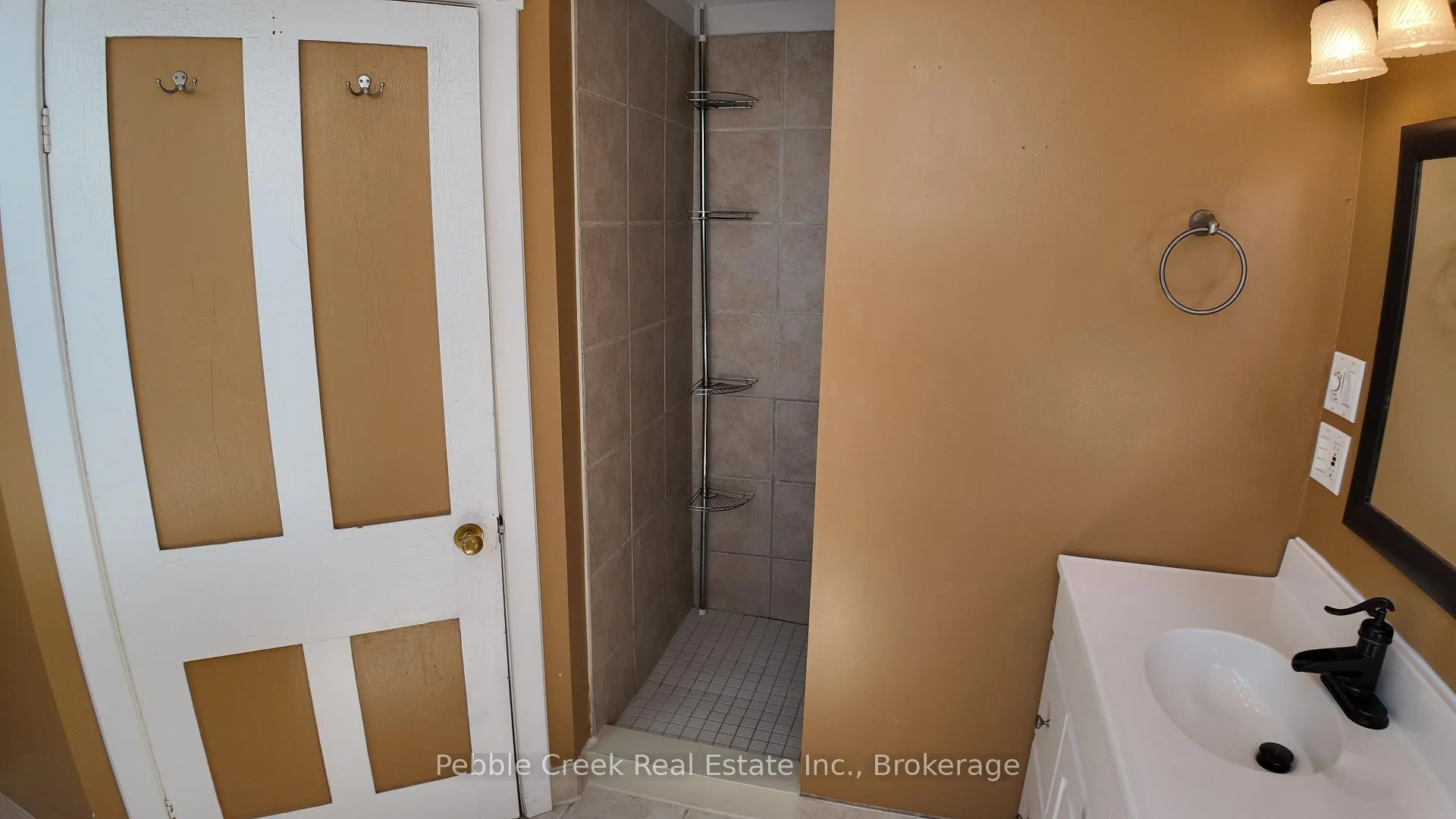 Photo 8 of 109 Napier Street, Goderich, Goderich (Town) — HOMEH