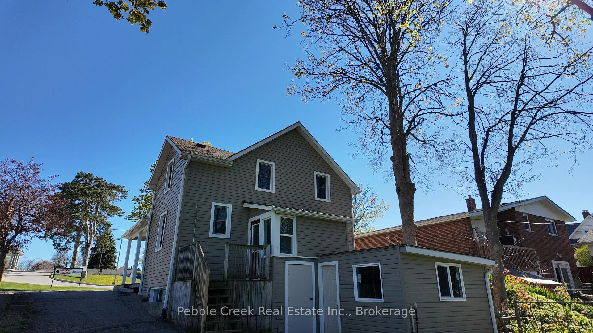 Photo 23 of 109 Napier Street, Goderich, Goderich (Town) — HOMEH