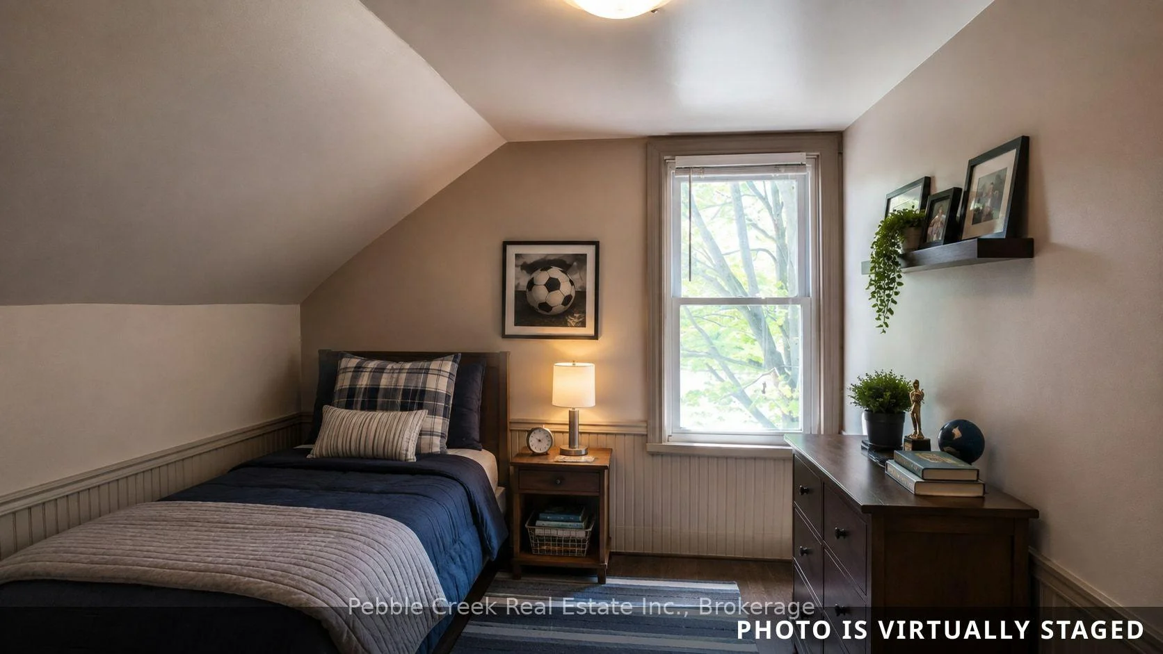 Photo 16 of 109 Napier Street, Goderich, Goderich (Town) — HOMEH