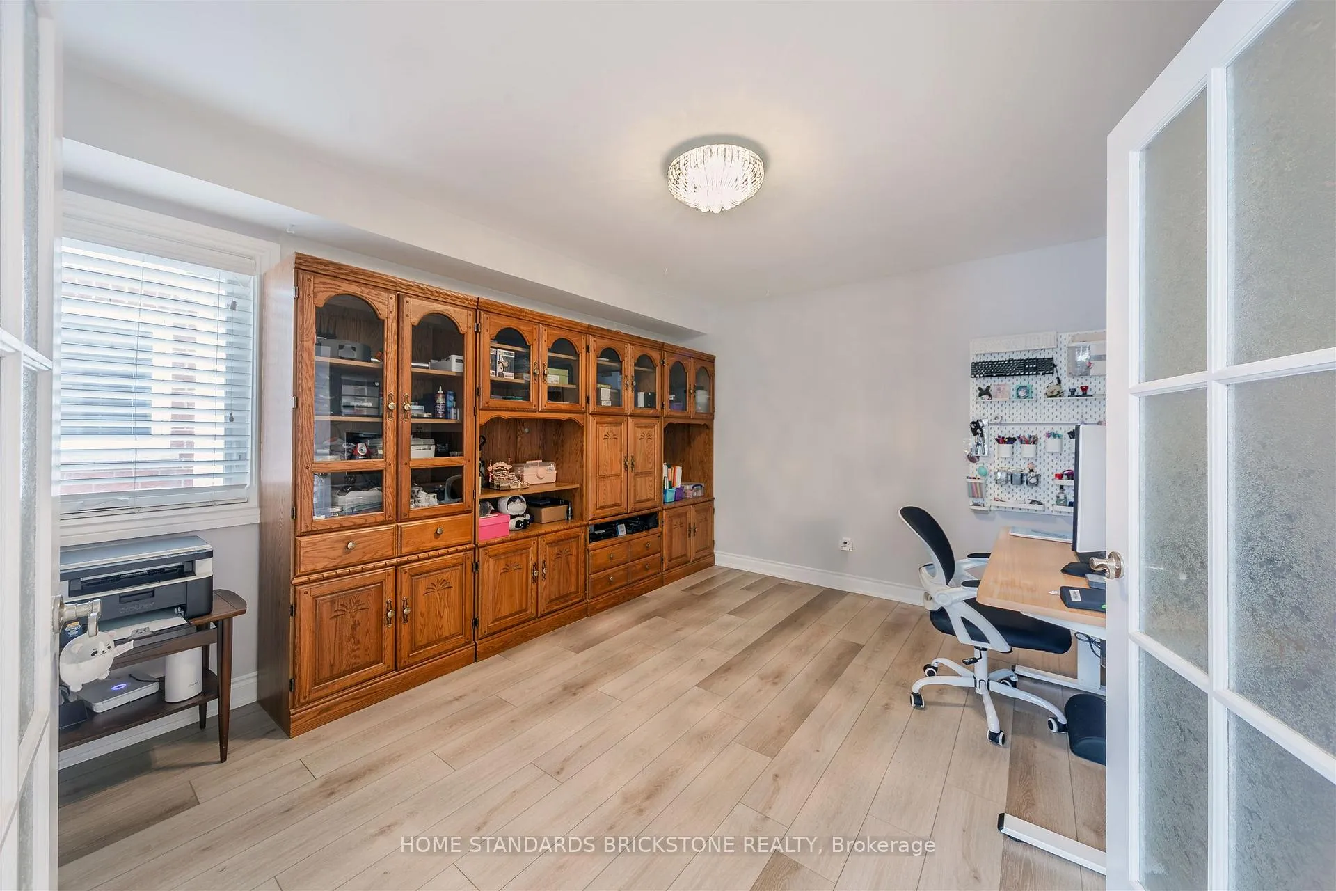 Photo 18 of 28 Brookhurst Crescent, Hamilton, Waterdown — HOMEH