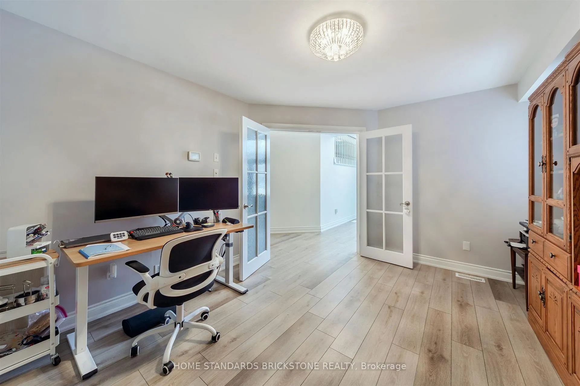 Photo 19 of 28 Brookhurst Crescent, Hamilton, Waterdown — HOMEH