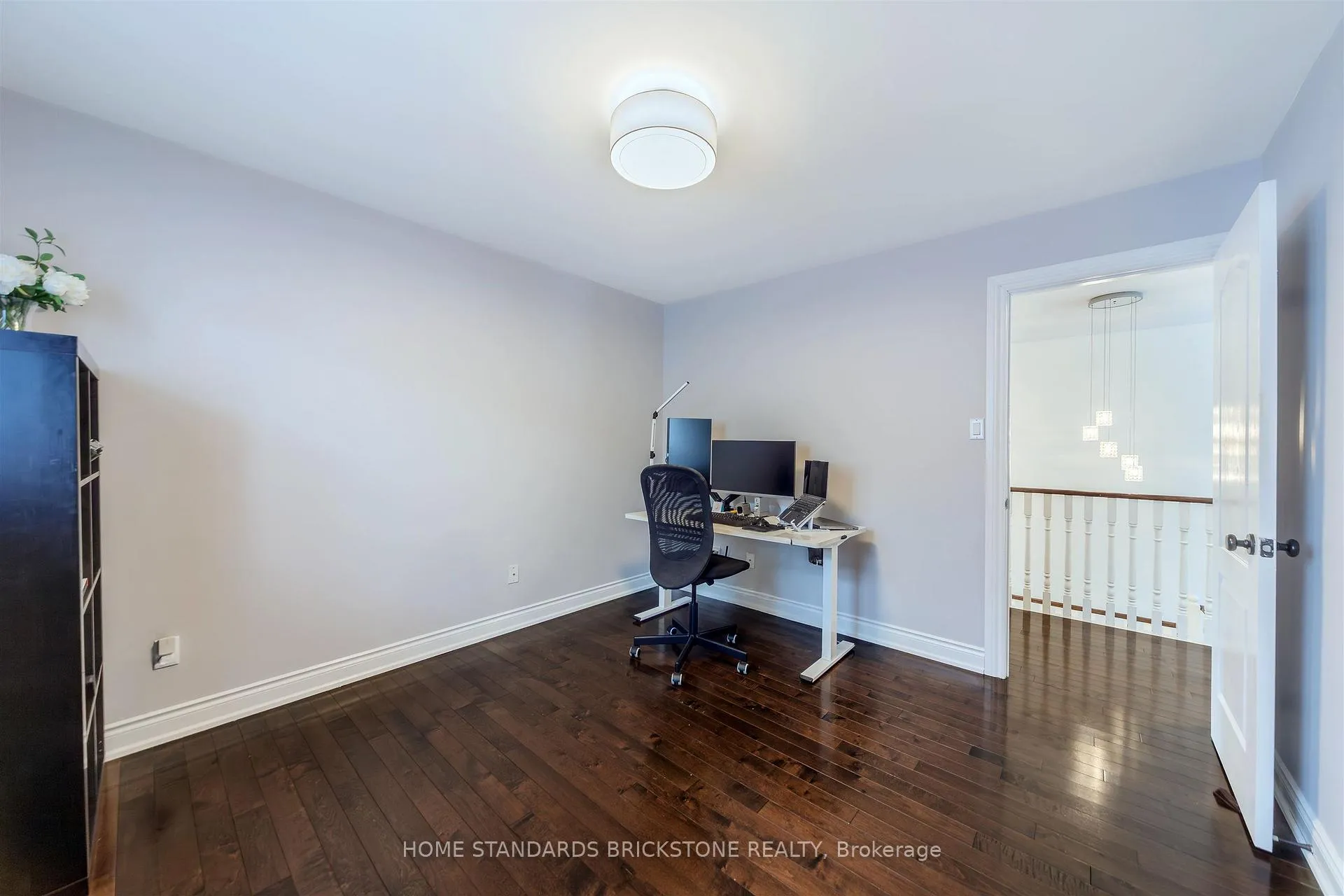 Photo 31 of 28 Brookhurst Crescent, Hamilton, Waterdown — HOMEH