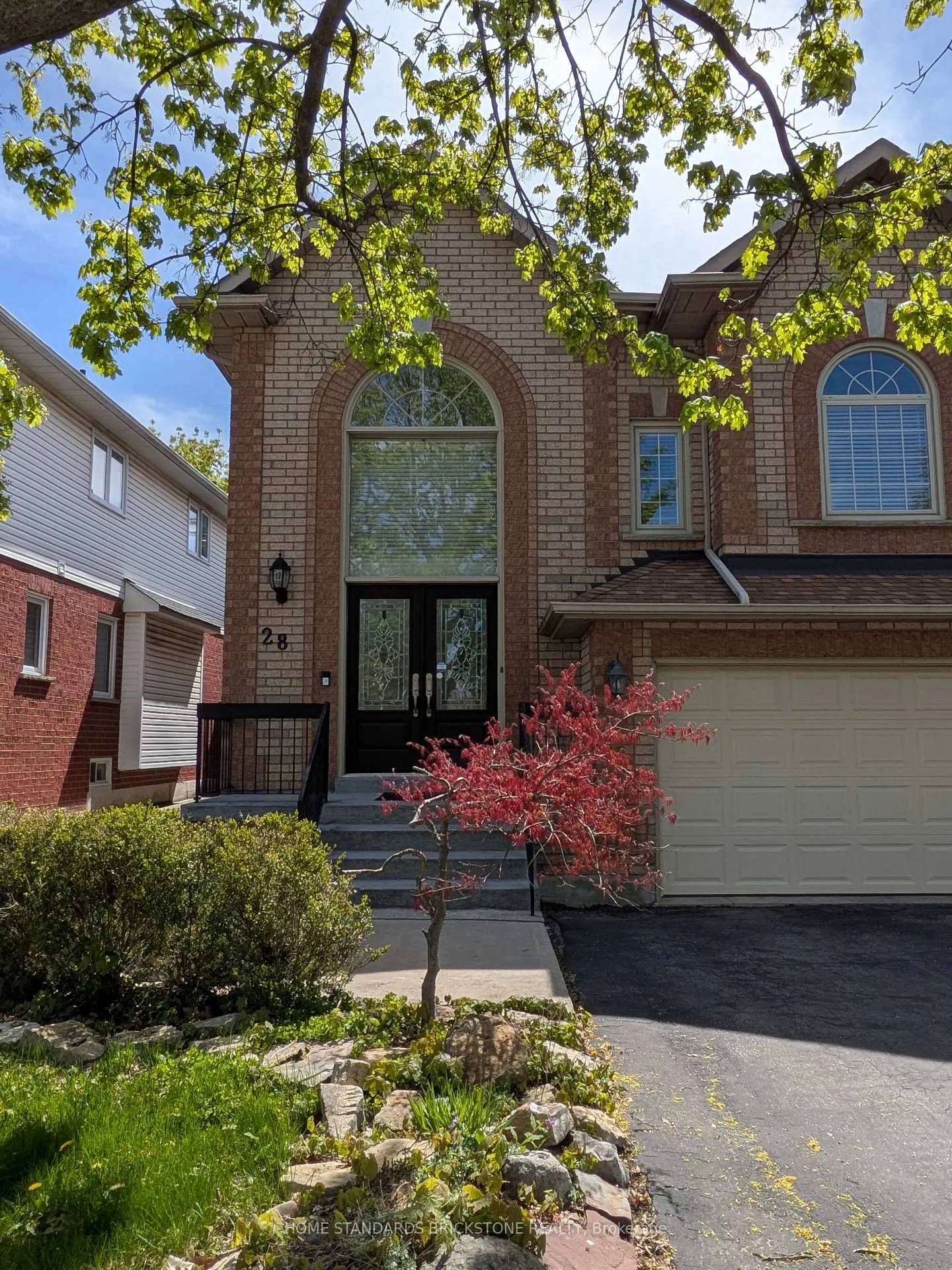 Photo 41 of 28 Brookhurst Crescent, Hamilton, Waterdown — HOMEH