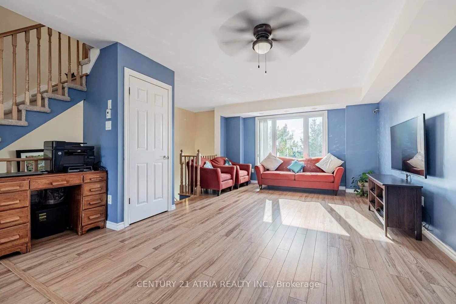 Photo 12 of Unit 9, 15943 Bayview Avenue, Aurora, Bayview Northeast — HOMEH