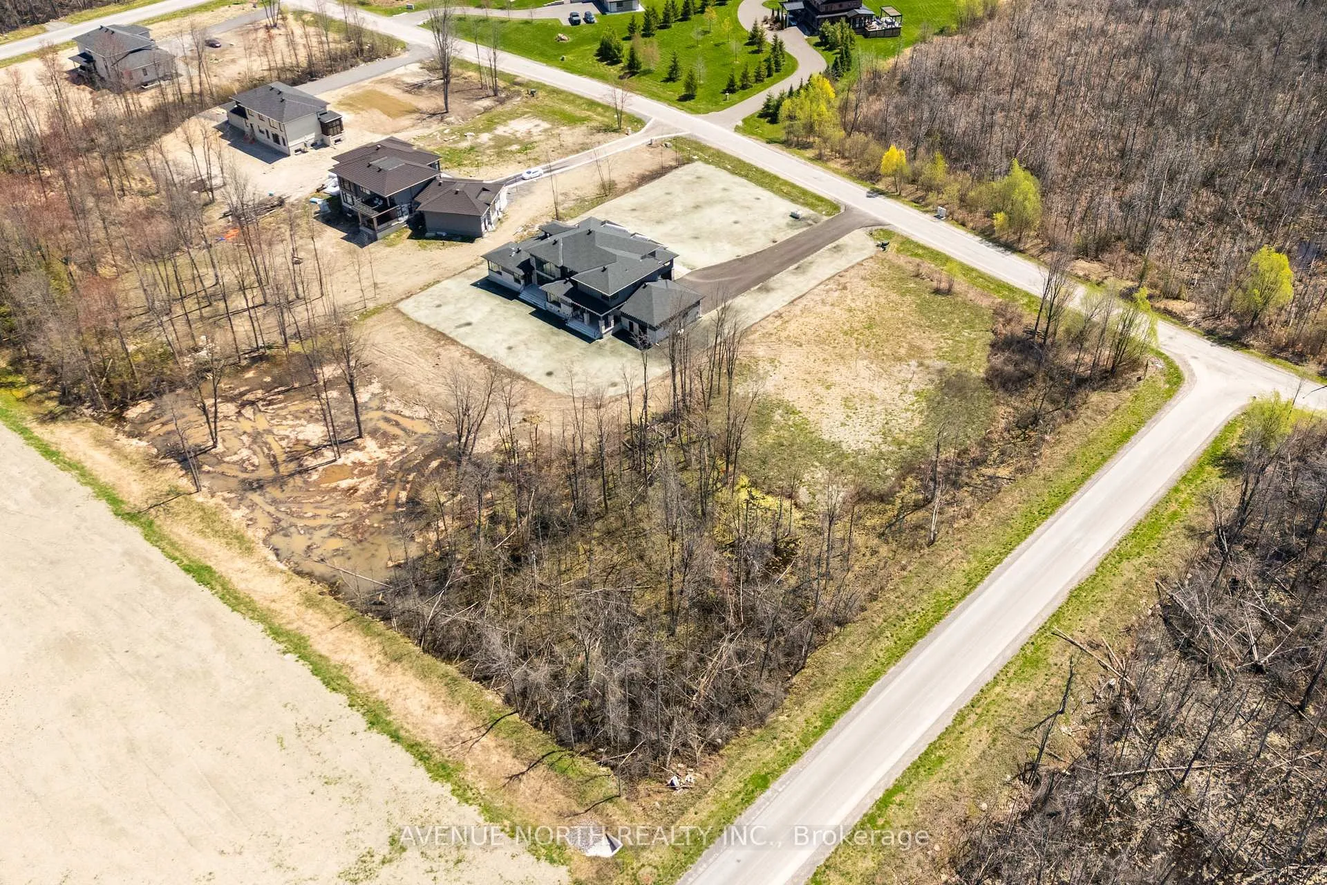 Photo 3 of 5829 Red Castle Ridge, Ottawa, Manotick East to Manotick Station — HOMEH