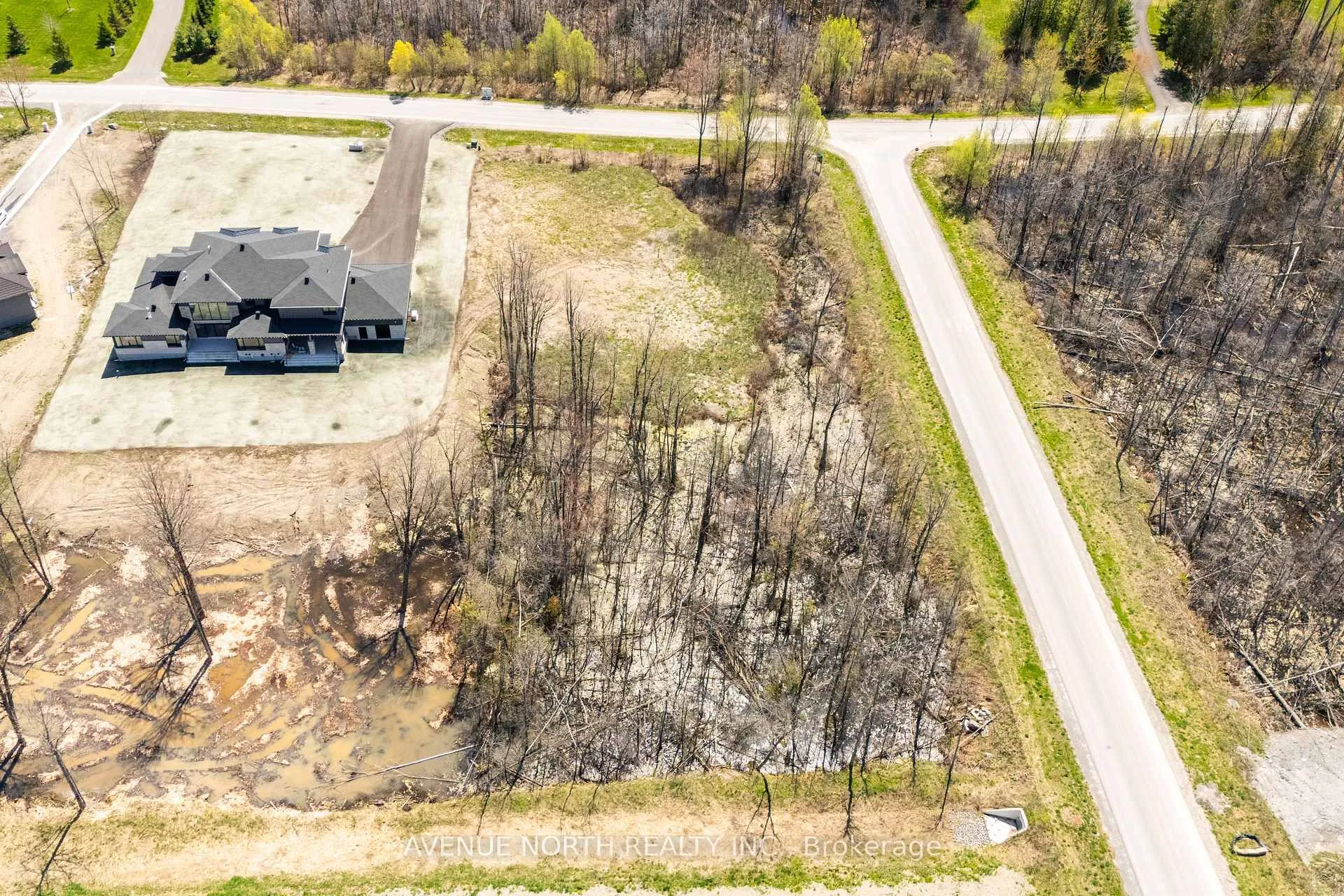 Photo 7 of 5829 Red Castle Ridge, Ottawa, Manotick East to Manotick Station — HOMEH