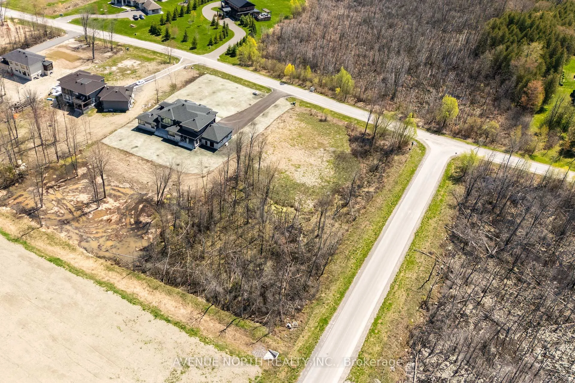 Photo 8 of 5829 Red Castle Ridge, Ottawa, Manotick East to Manotick Station — HOMEH