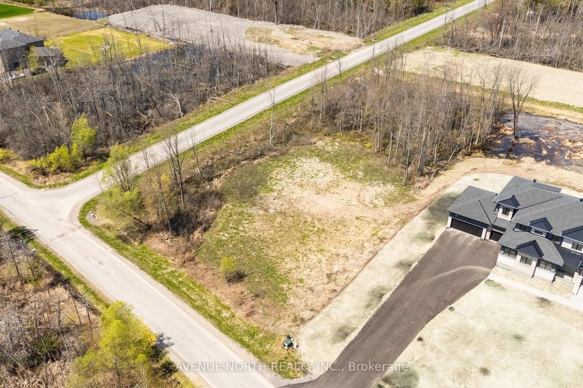 Photo 12 of 5829 Red Castle Ridge, Ottawa, Manotick East to Manotick Station — HOMEH