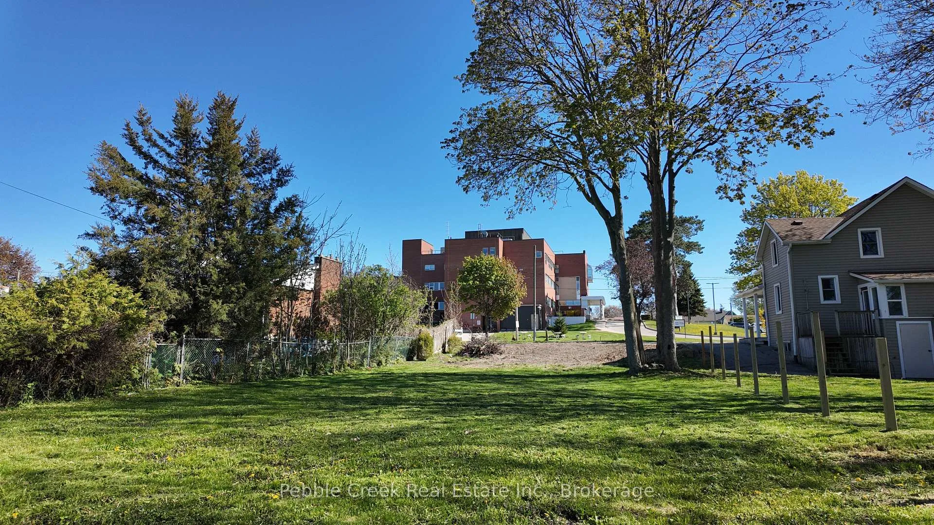 Photo 3 of 109 severed lot Napier Street, Goderich, Goderich (Town) — HOMEH