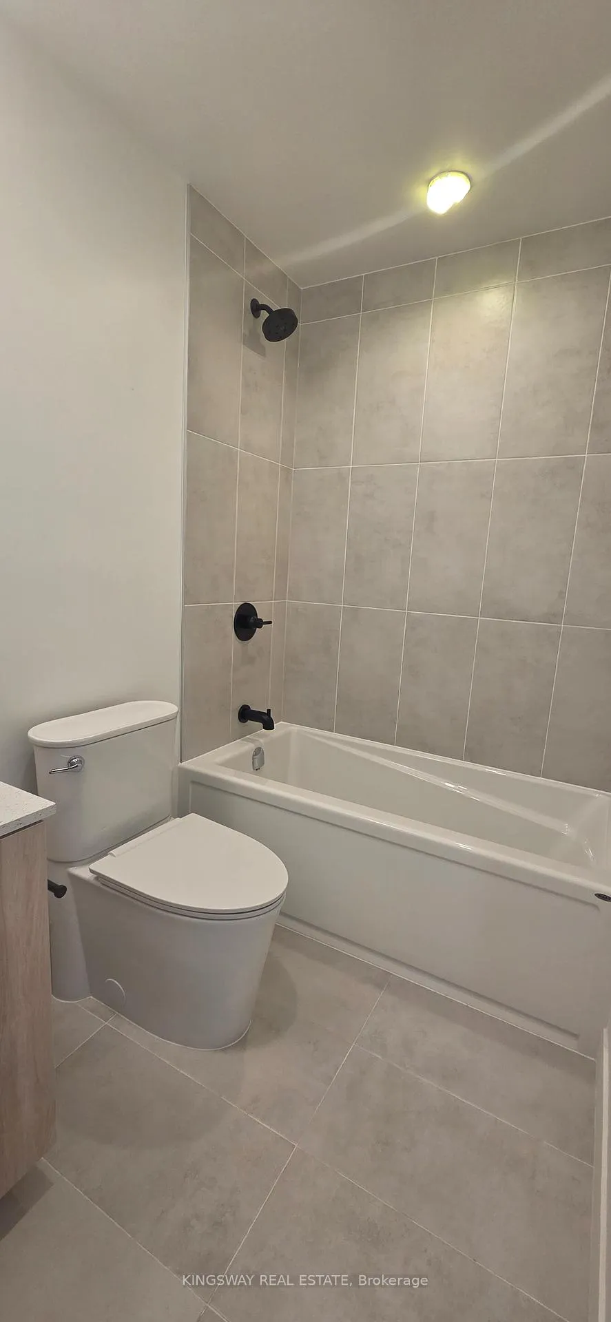 Photo 16 of Unit 411, 4878 Powers Common, Burlington, Alton — HOMEH
