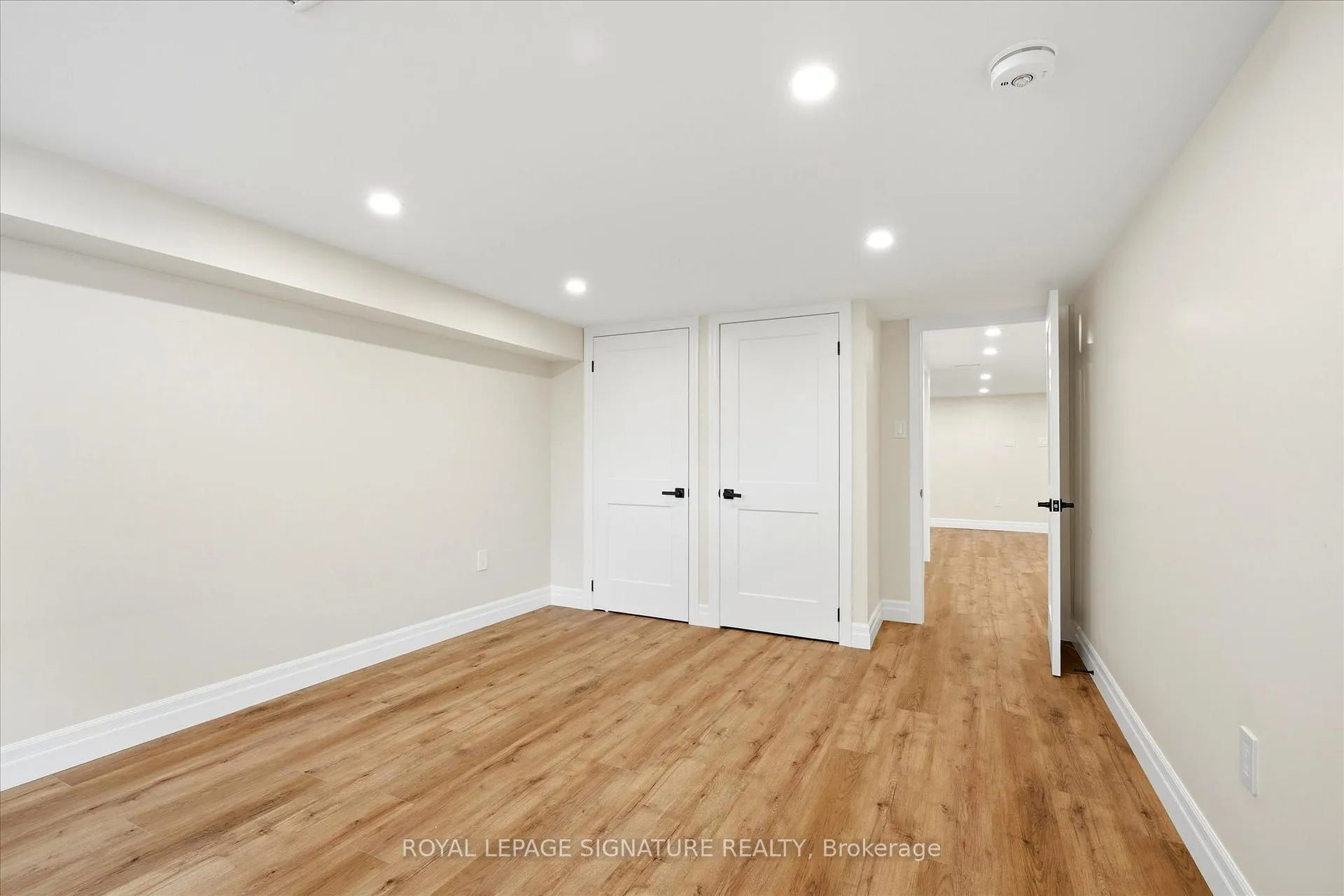 Photo 35 of 24 Treeview Drive, Etobicoke, Alderwood — HOMEH