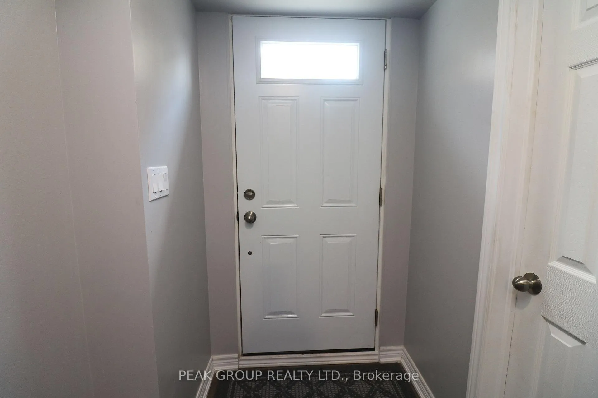 Photo 2 of Unit #Lower, 6119 Scott Street, Niagara Falls, Cherrywood — HOMEH